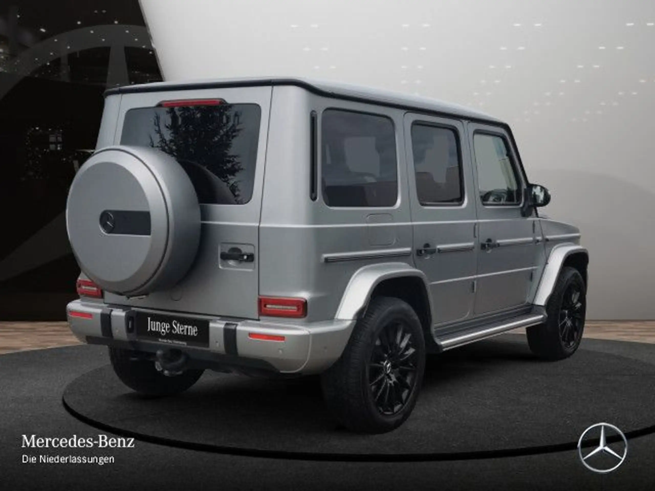 Mercedes-Benz - G 350