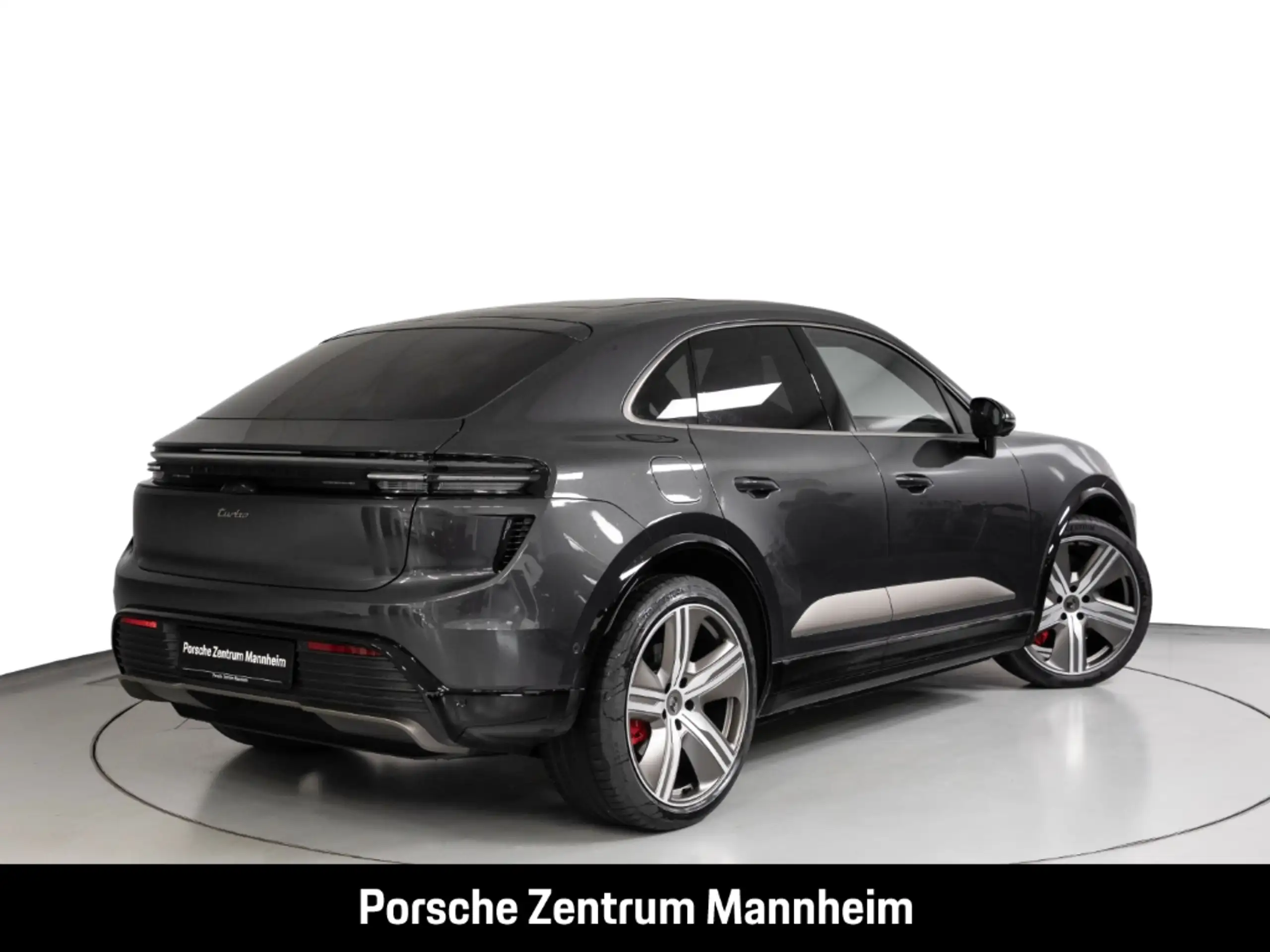 Porsche - Macan