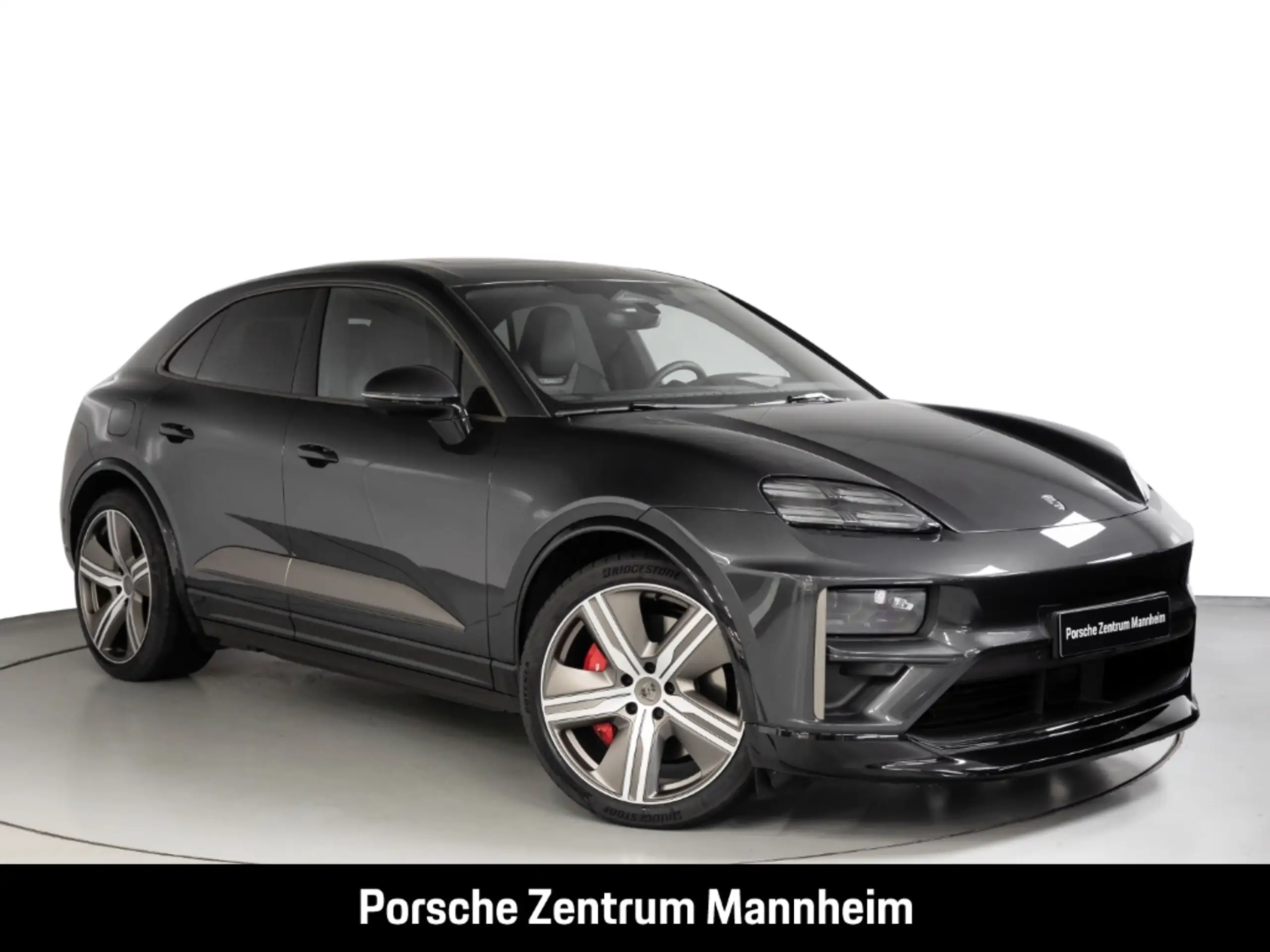 Porsche - Macan