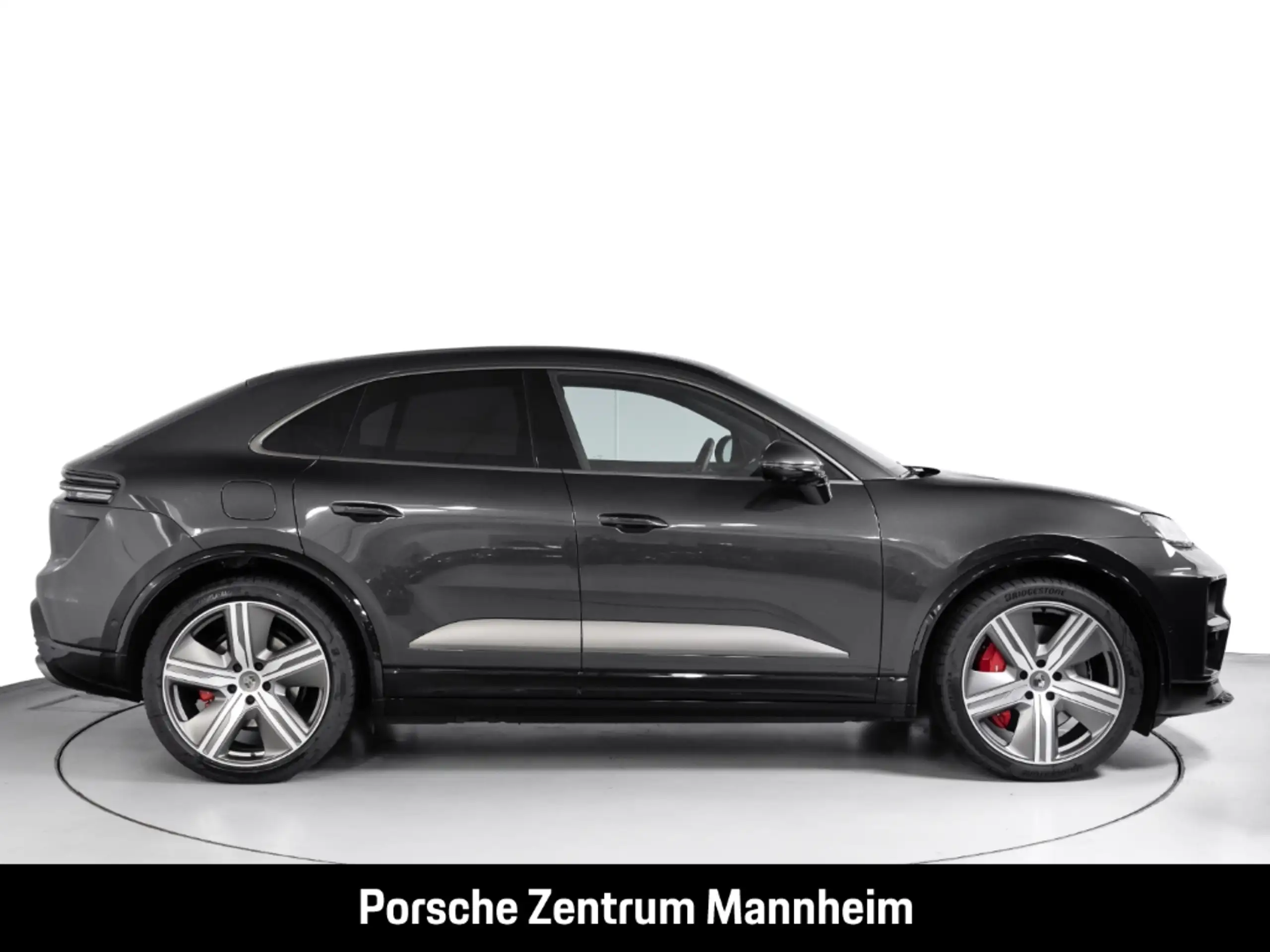 Porsche - Macan