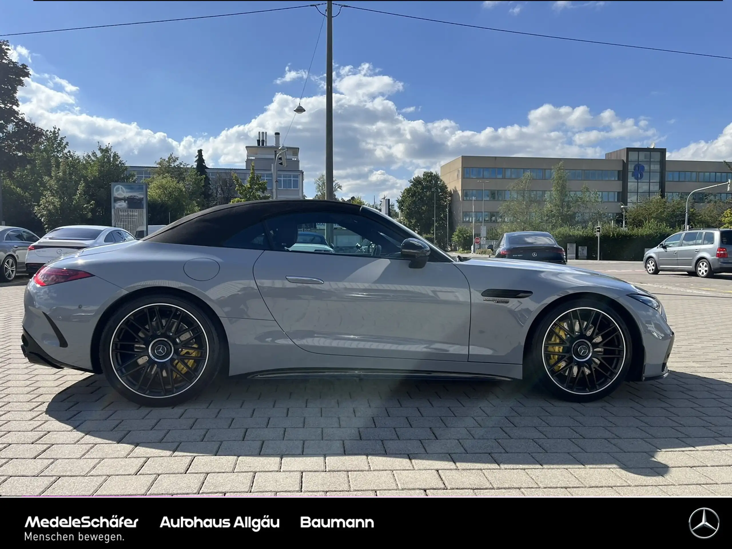 Mercedes-Benz - SL 63 AMG