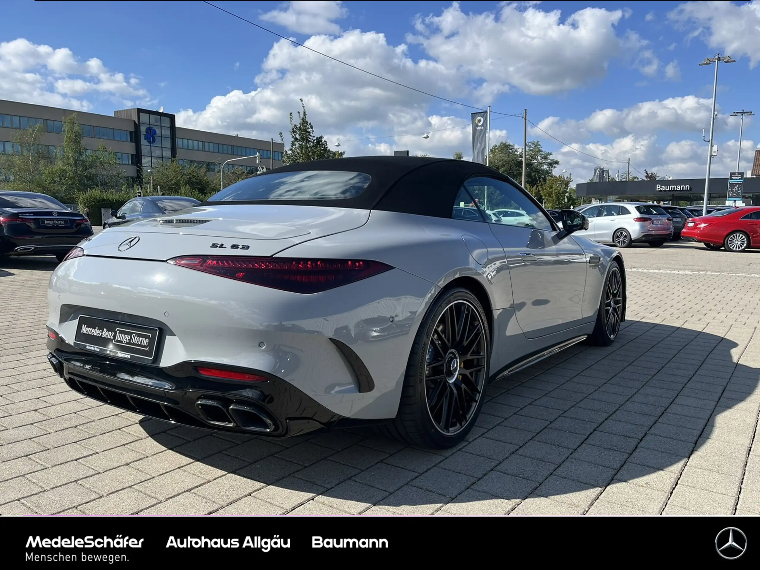 Mercedes-Benz - SL 63 AMG