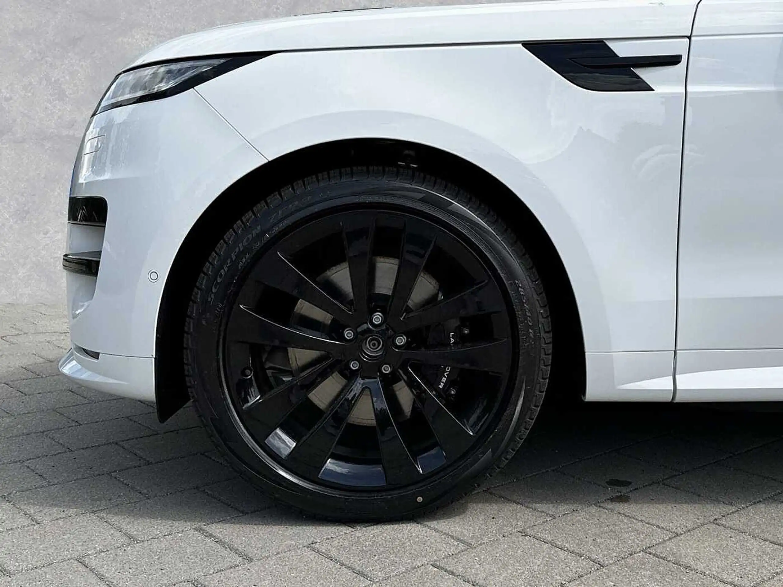 Land Rover - Range Rover Sport