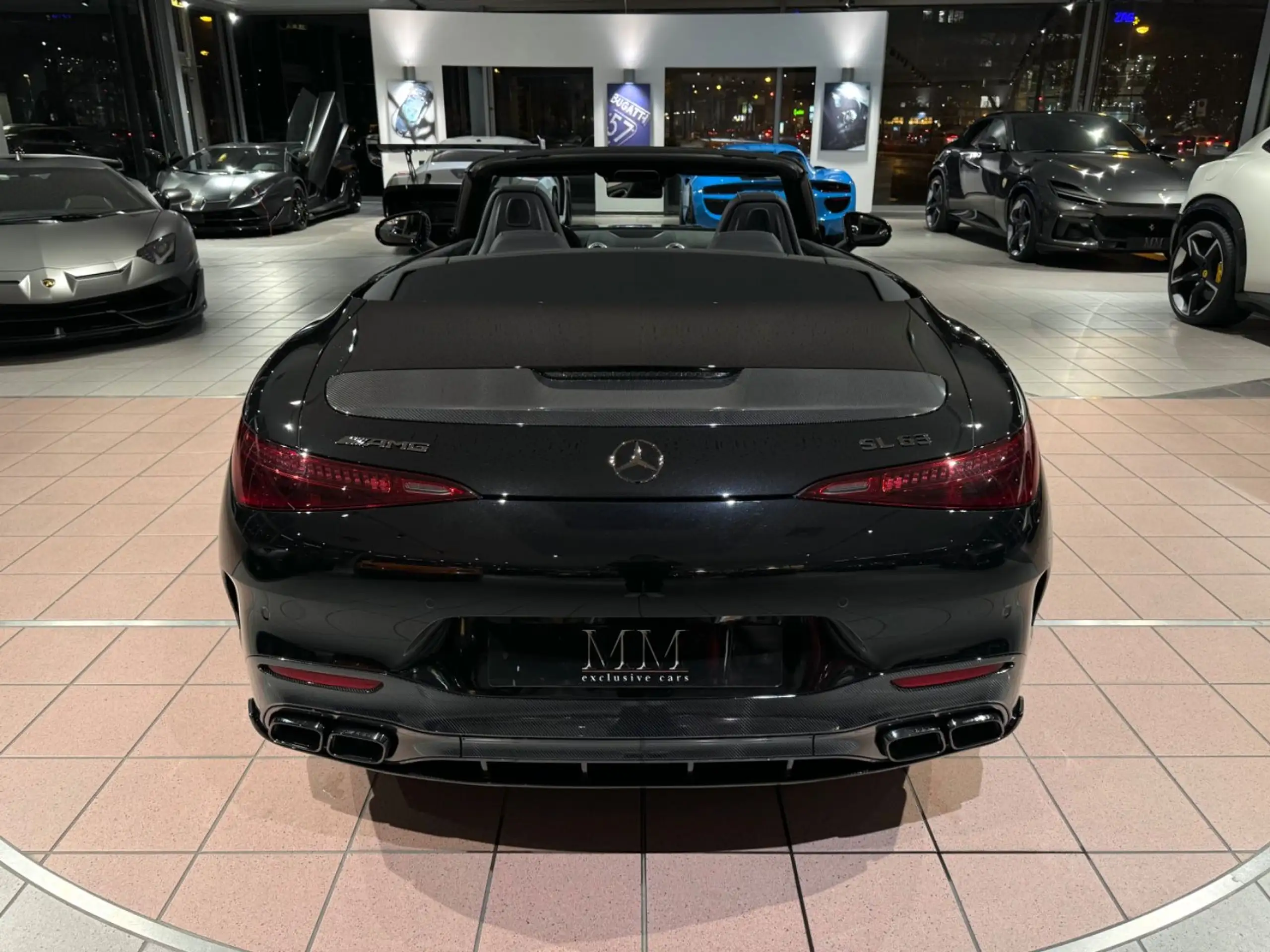 Mercedes-Benz - SL 63 AMG