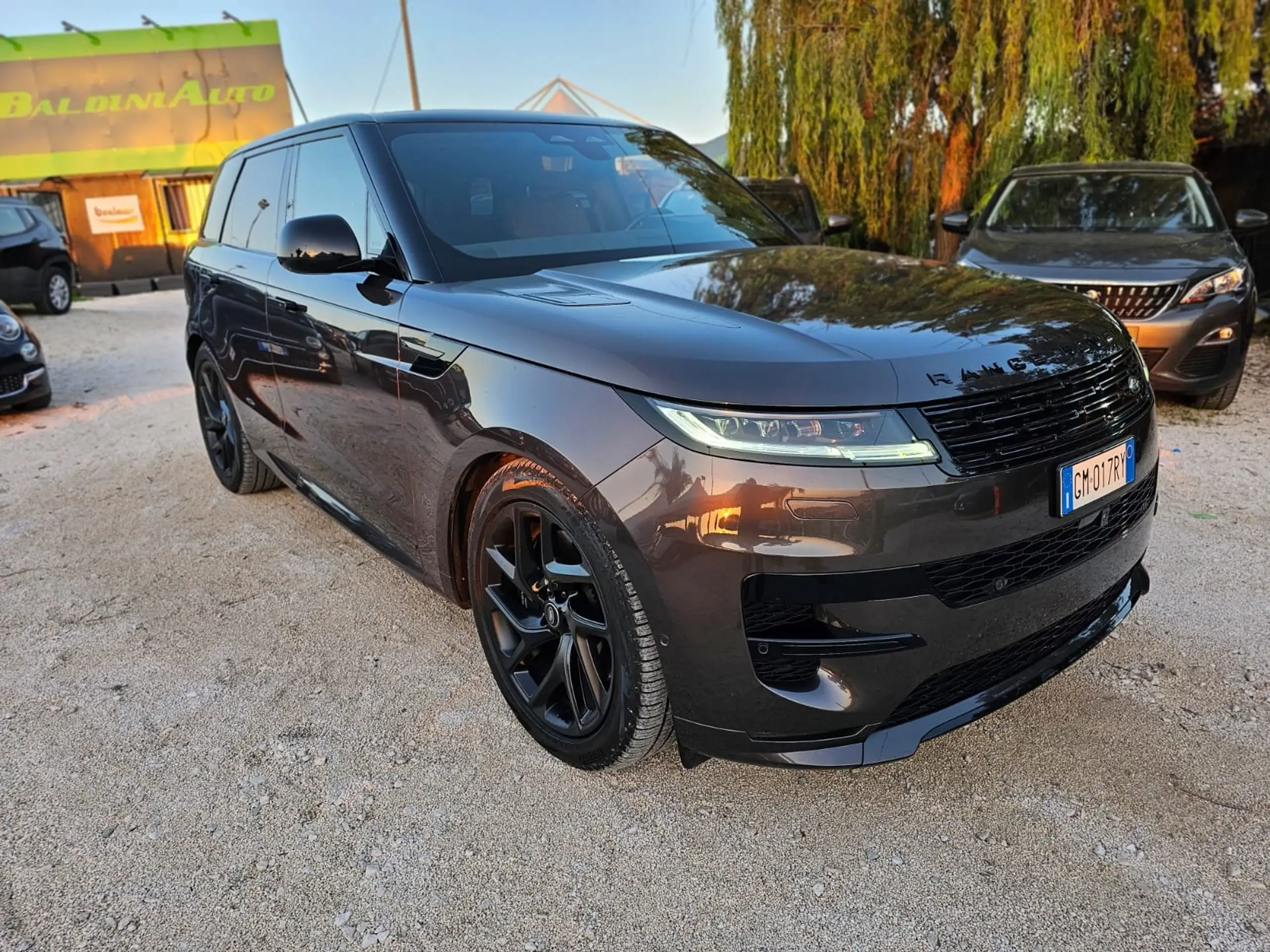 Land Rover - Range Rover Sport