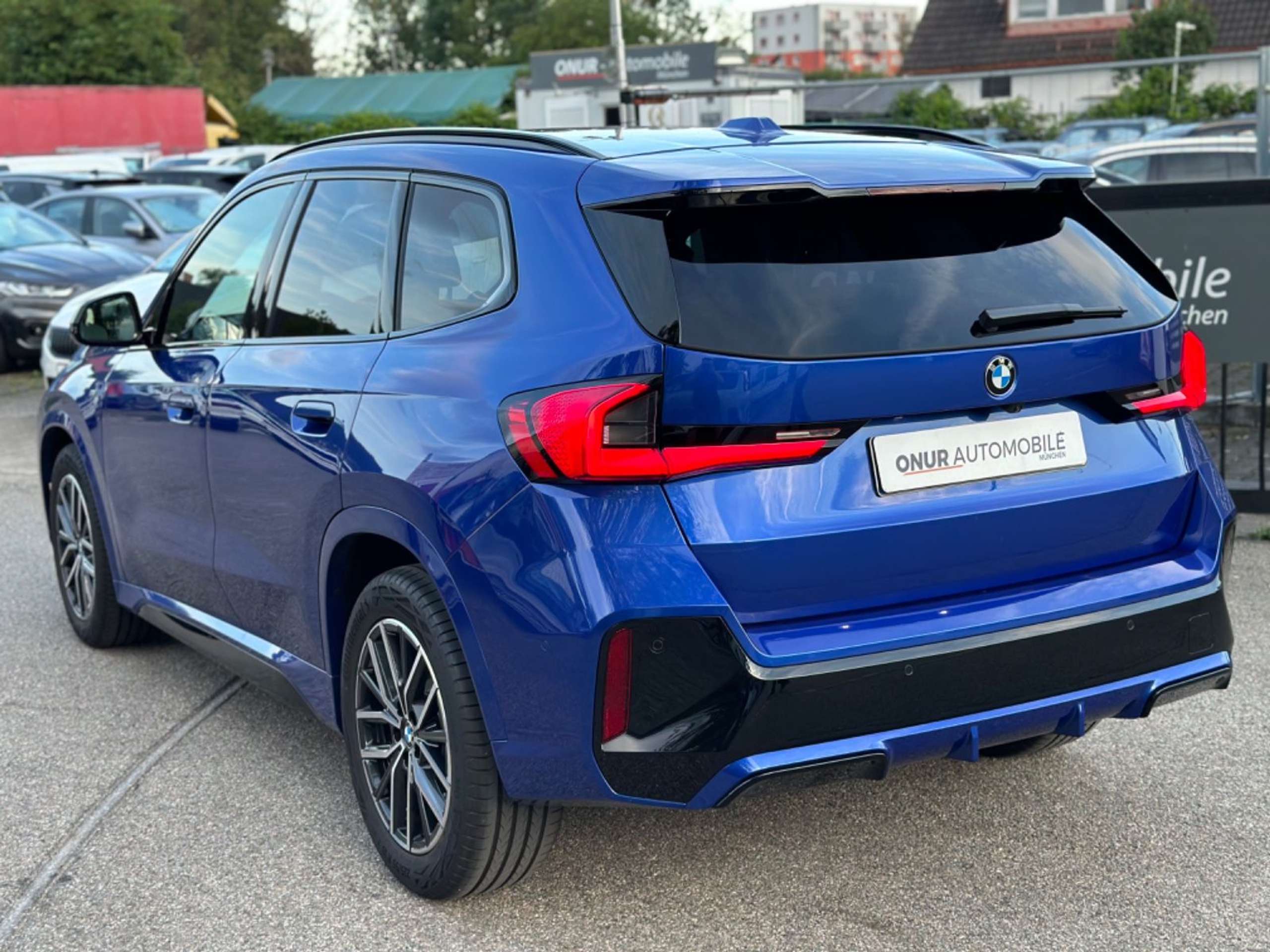 BMW - X1