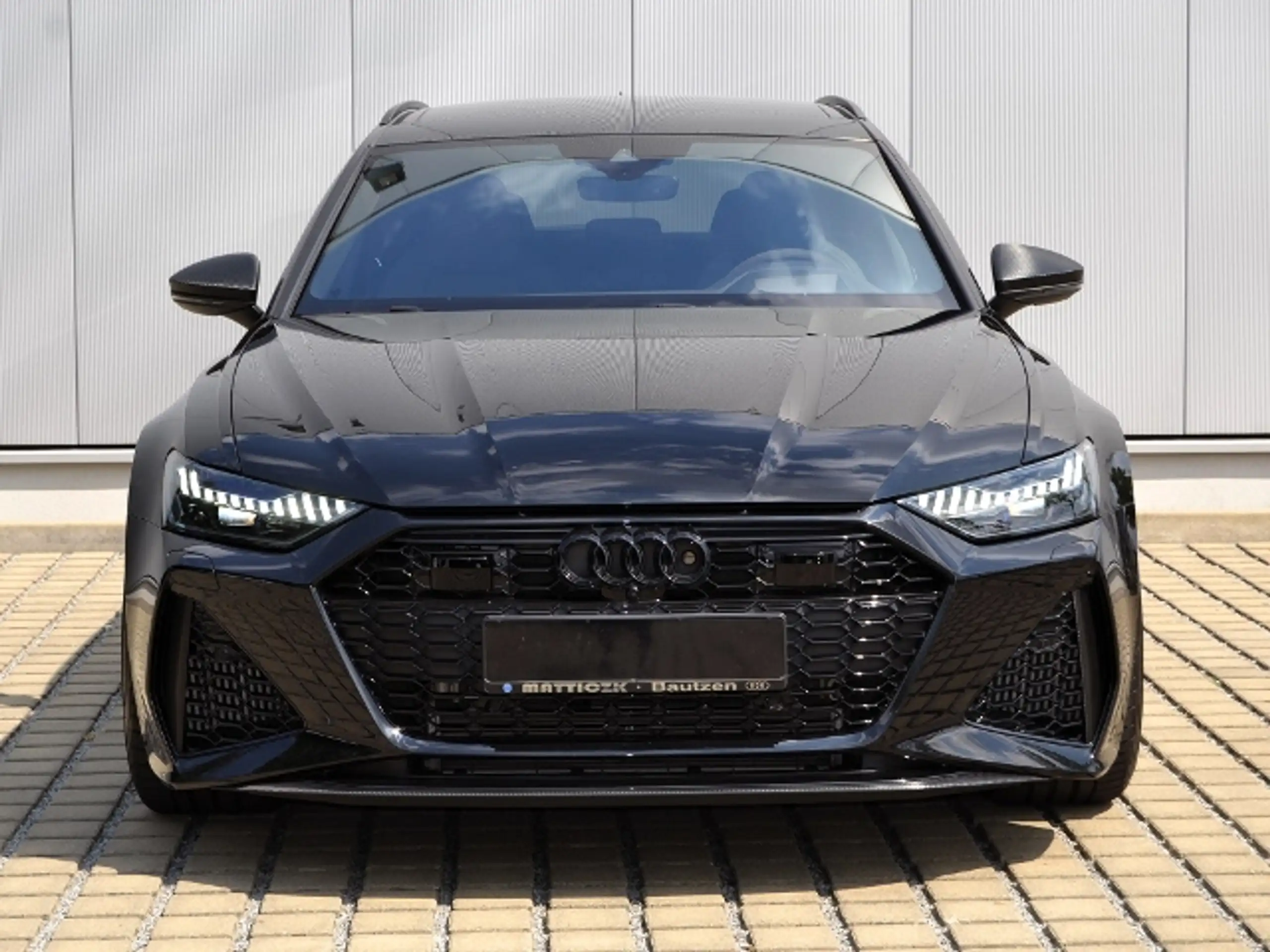 Audi - RS6