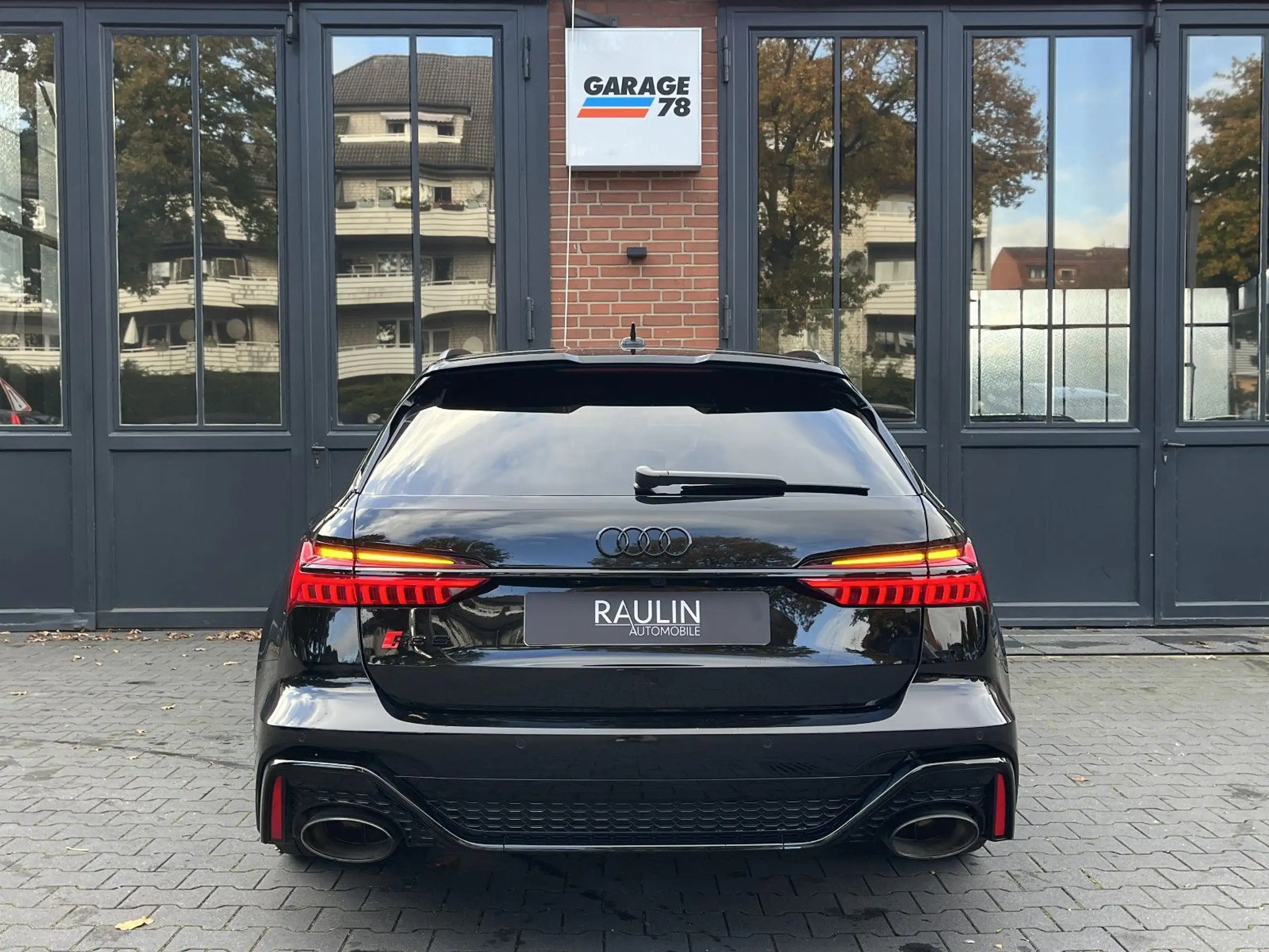 Audi - RS6