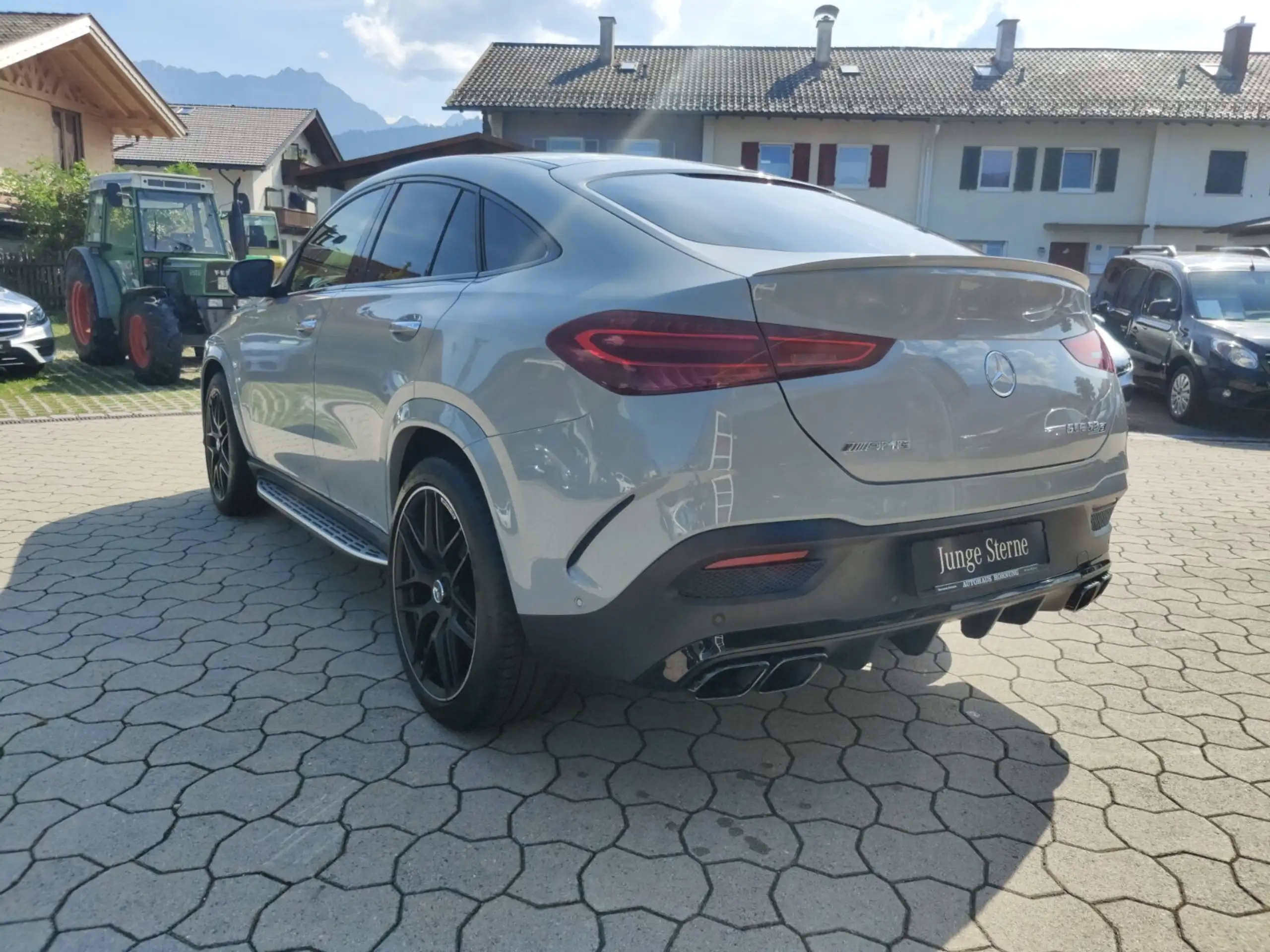 Mercedes-Benz - GLE 63 AMG