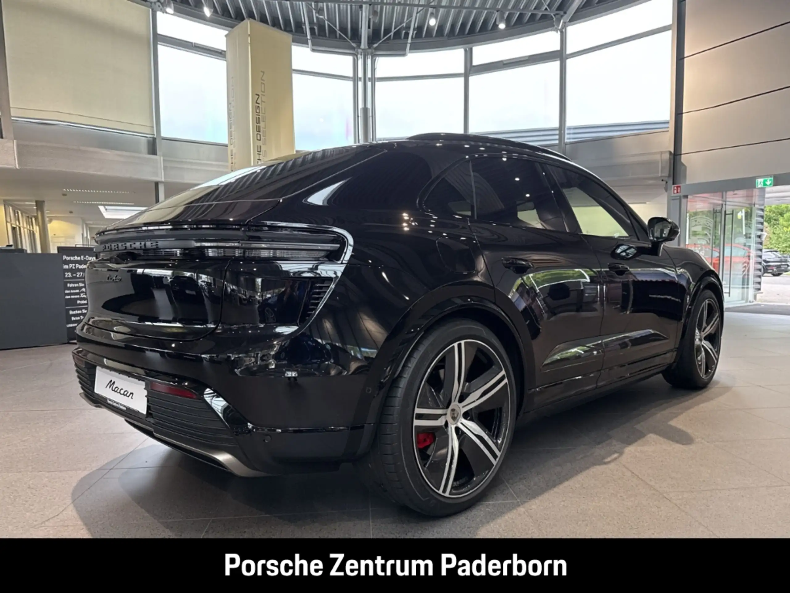 Porsche - Macan