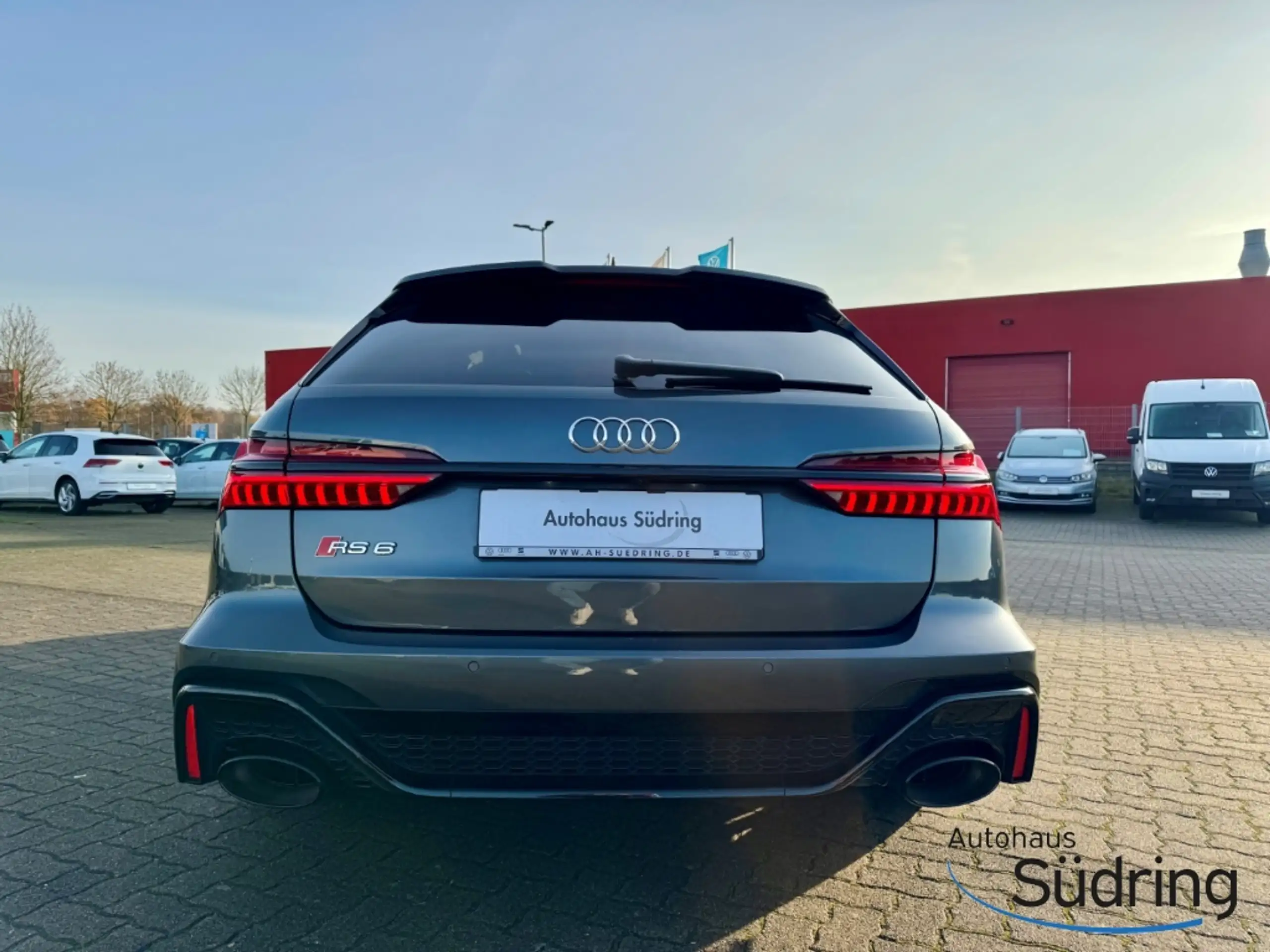 Audi - RS6