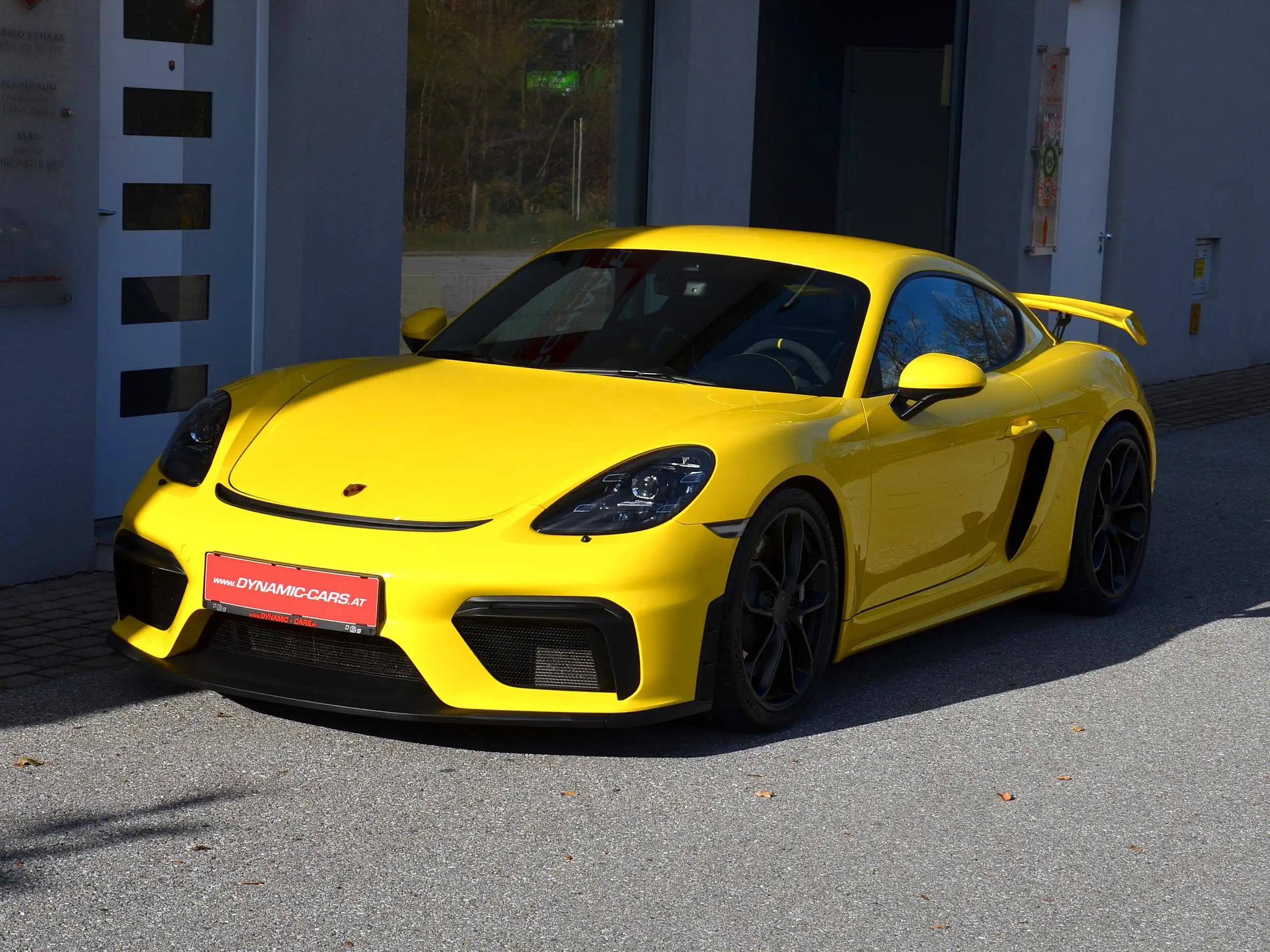 Porsche - Cayman