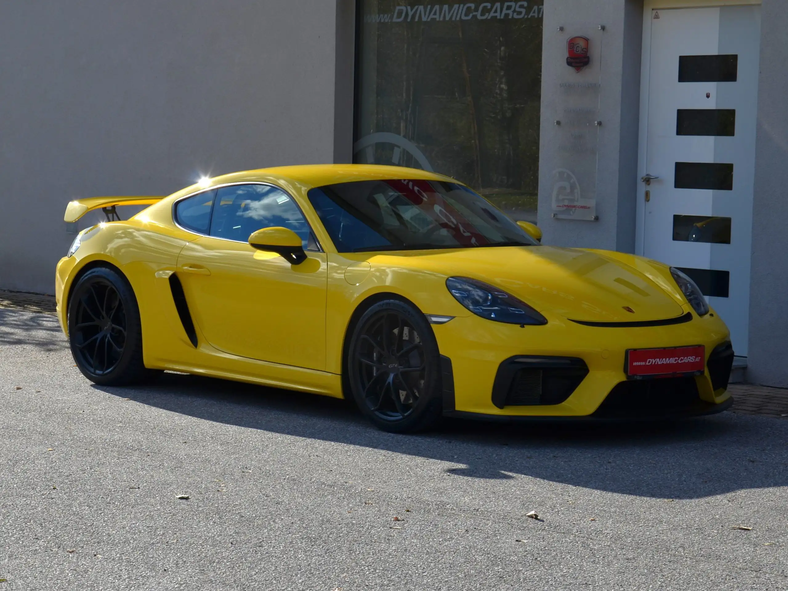 Porsche - Cayman