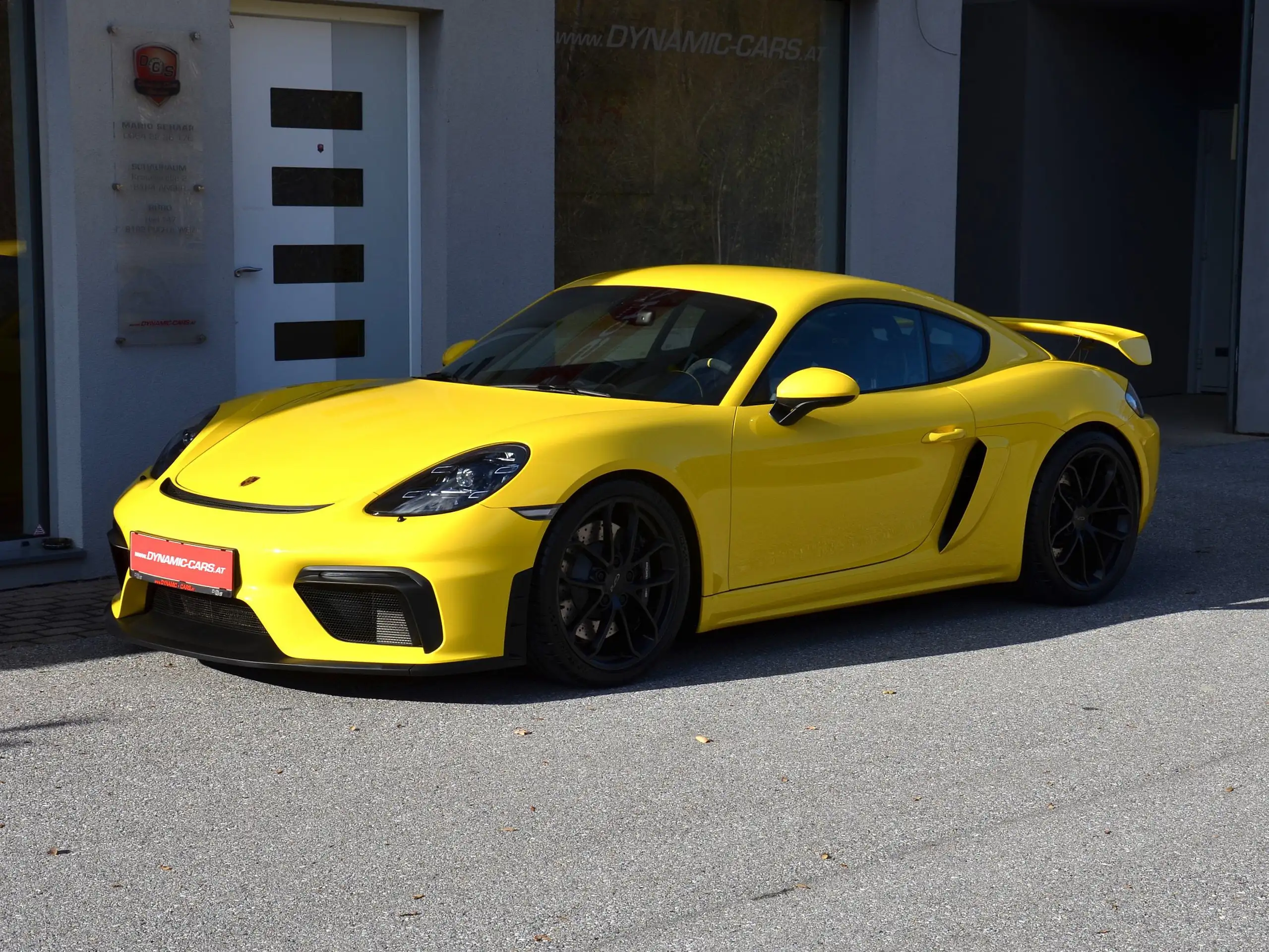 Porsche - Cayman