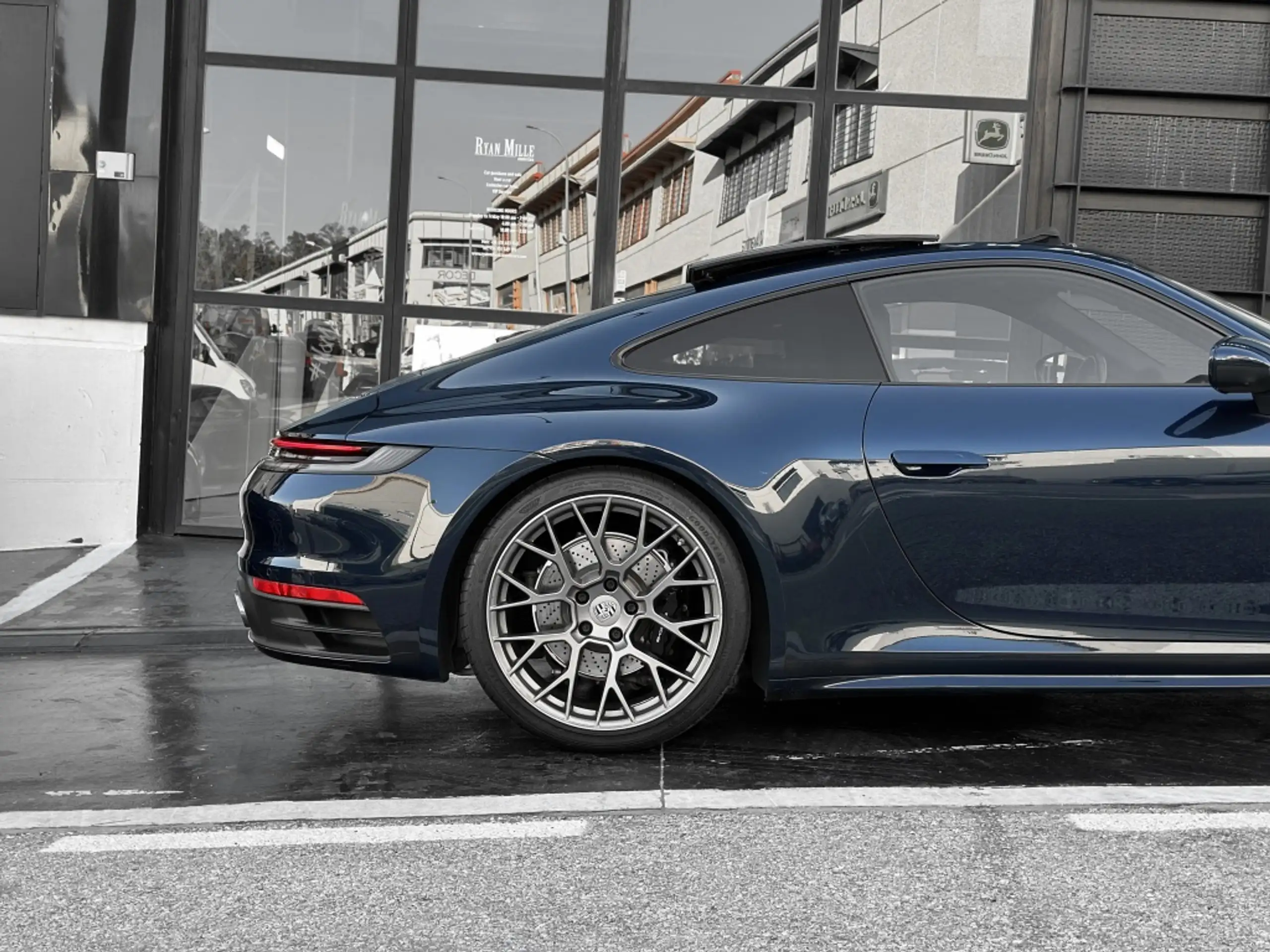 Porsche - 992