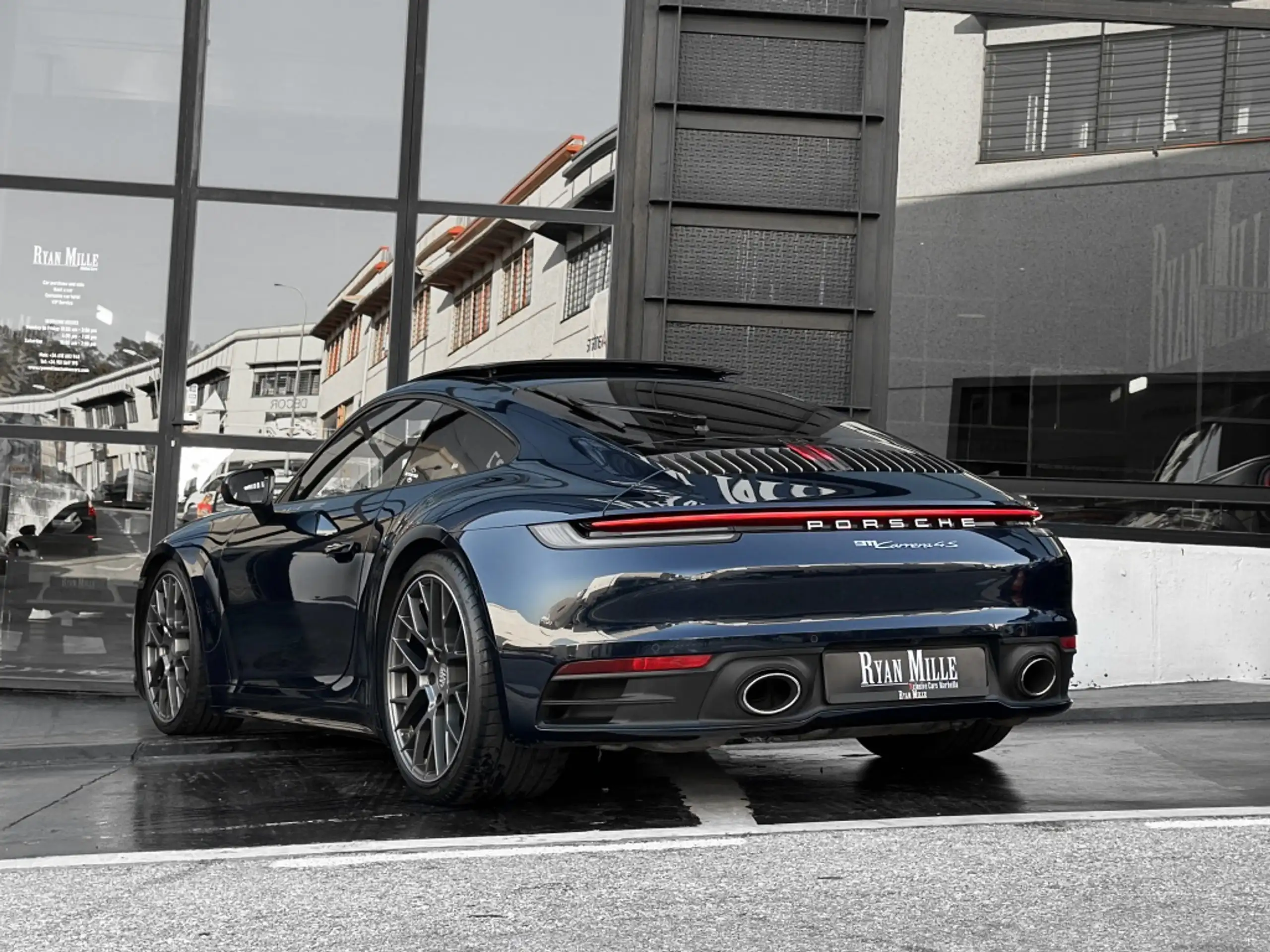 Porsche - 992