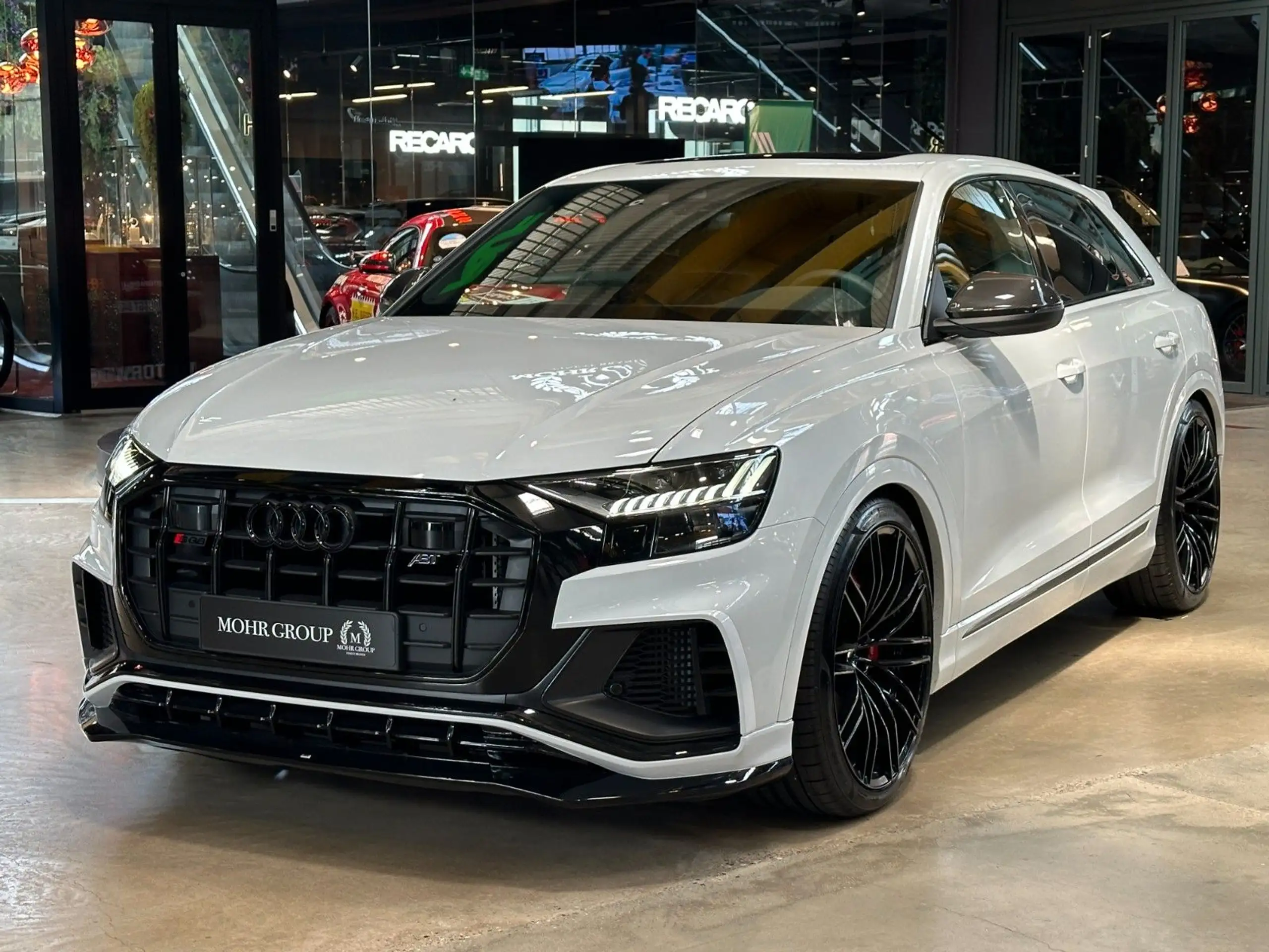 Audi - SQ8