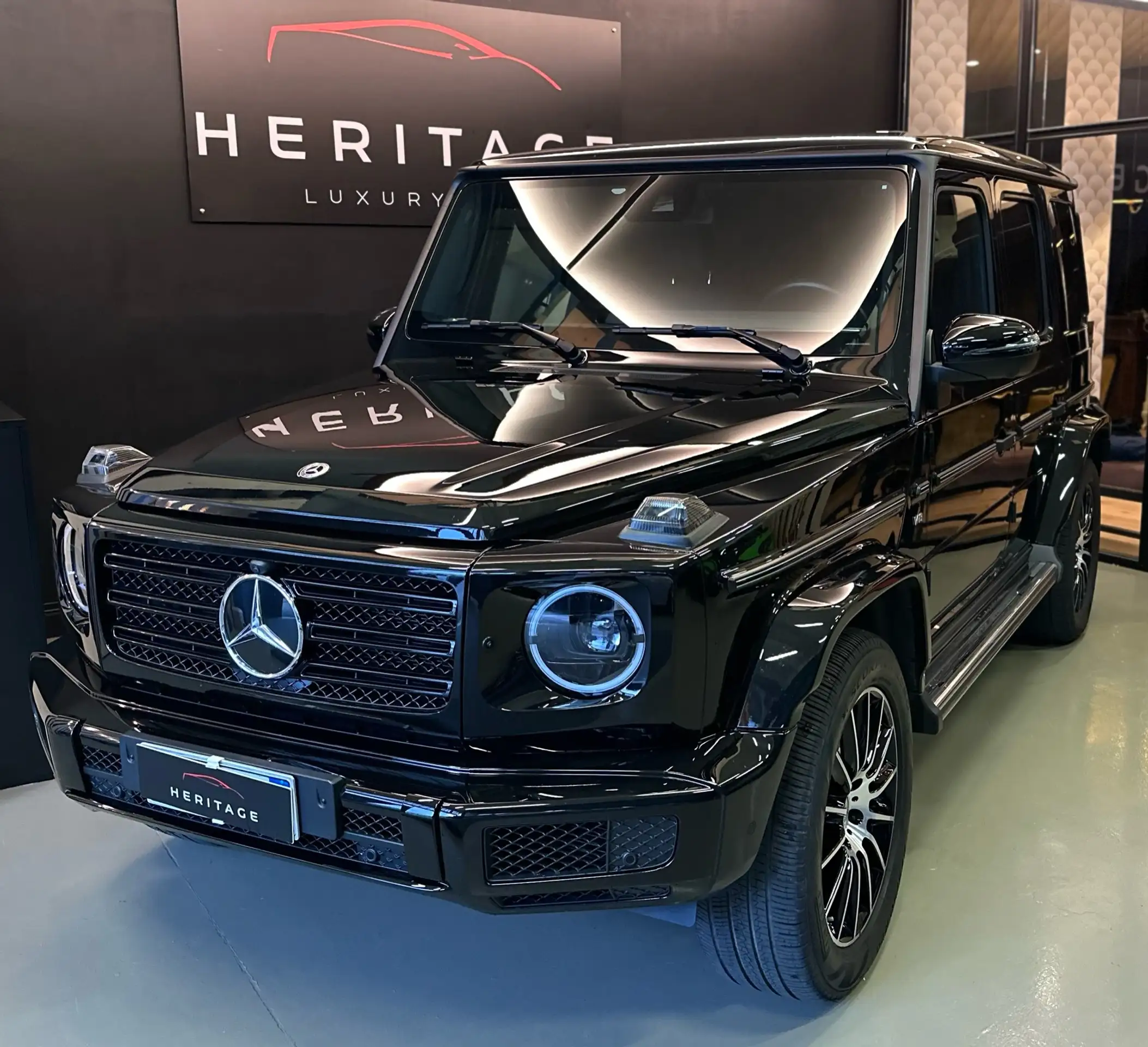 Mercedes-Benz - G 500