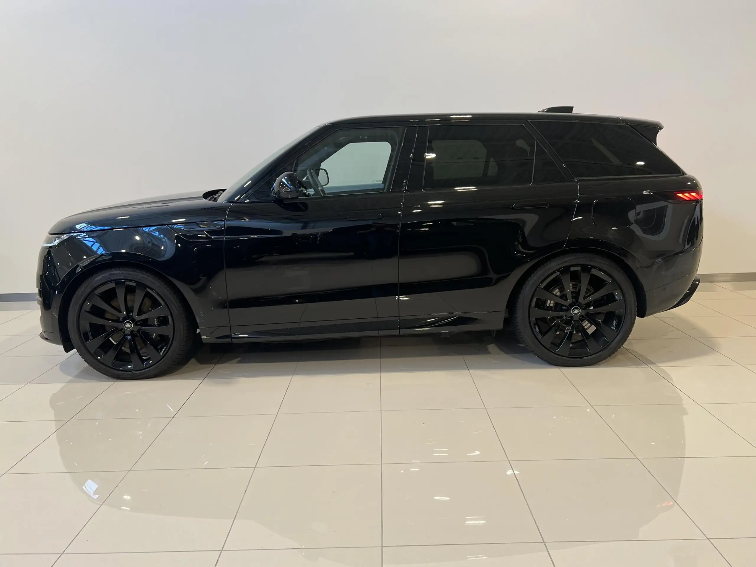 Land Rover - Range Rover Sport