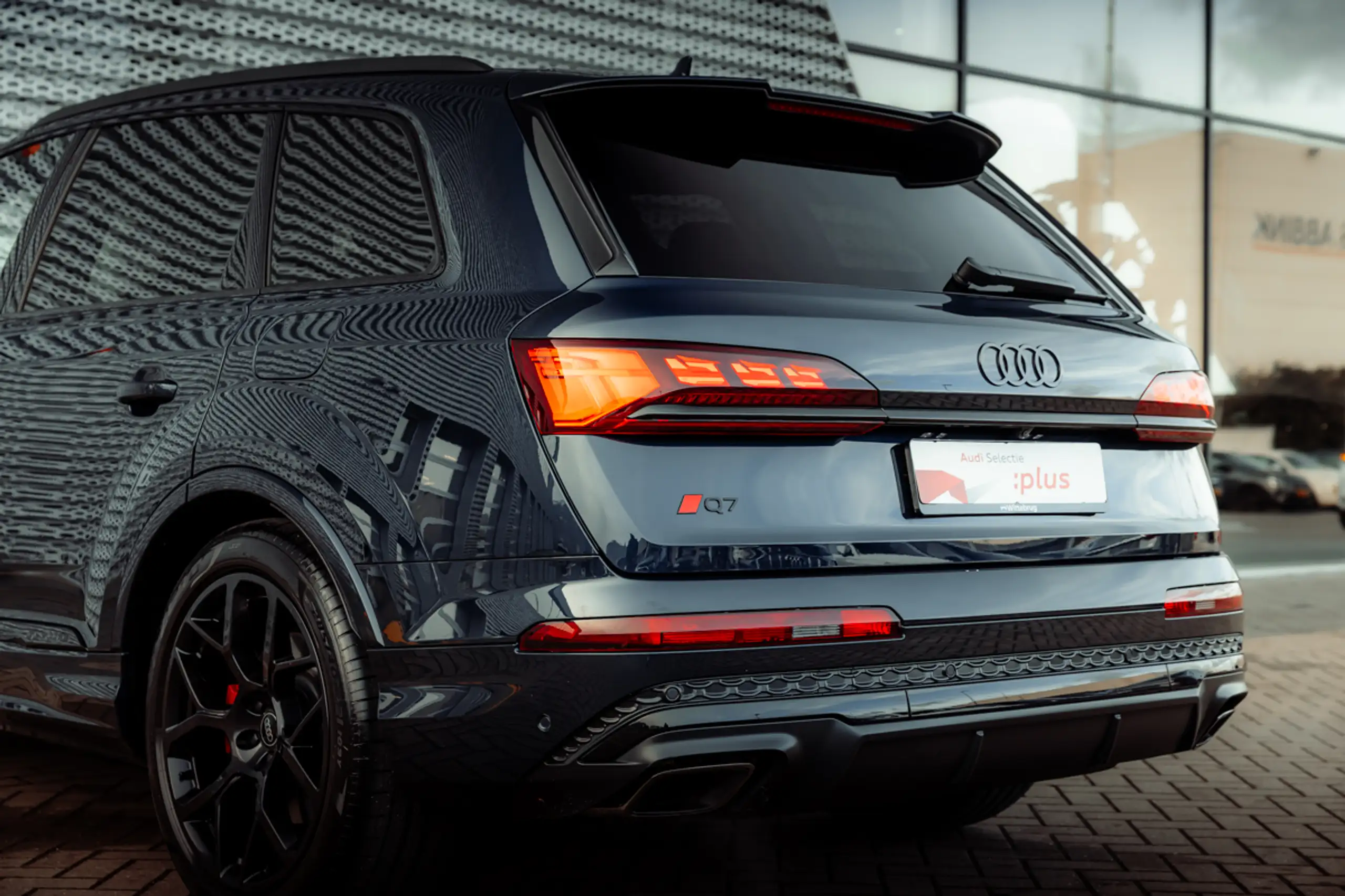 Audi - Q7