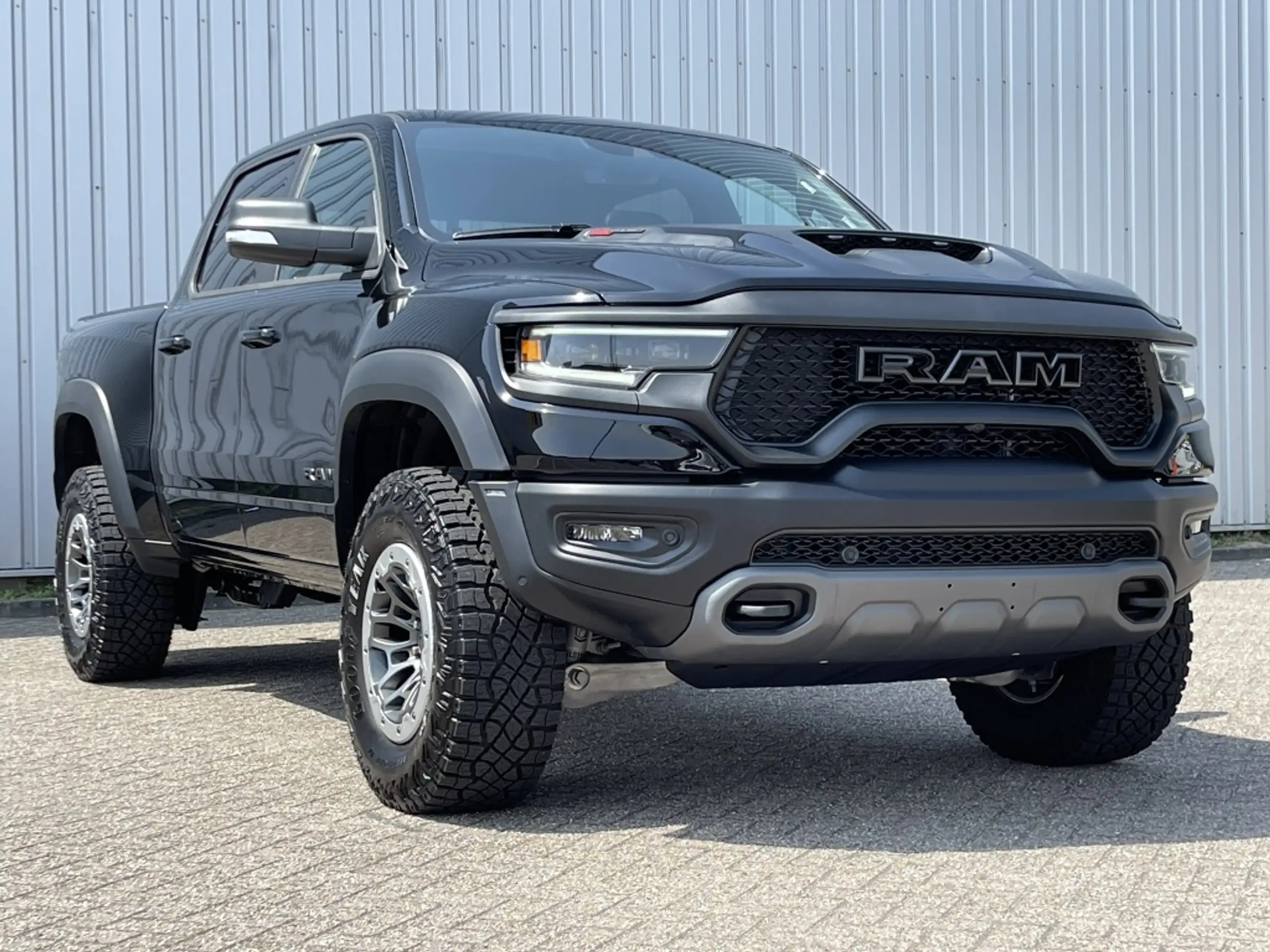 Dodge - RAM