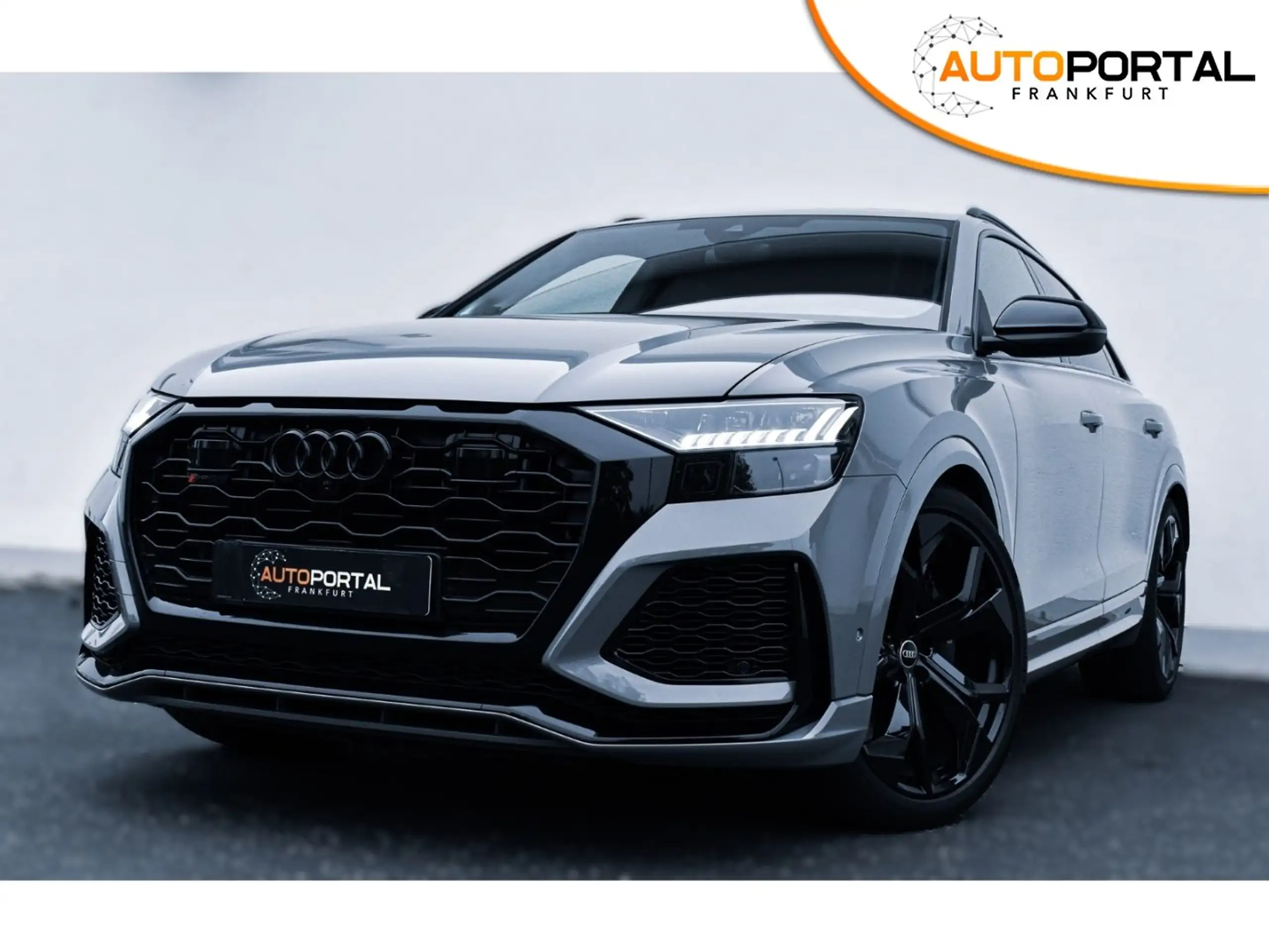 Audi - RS Q8