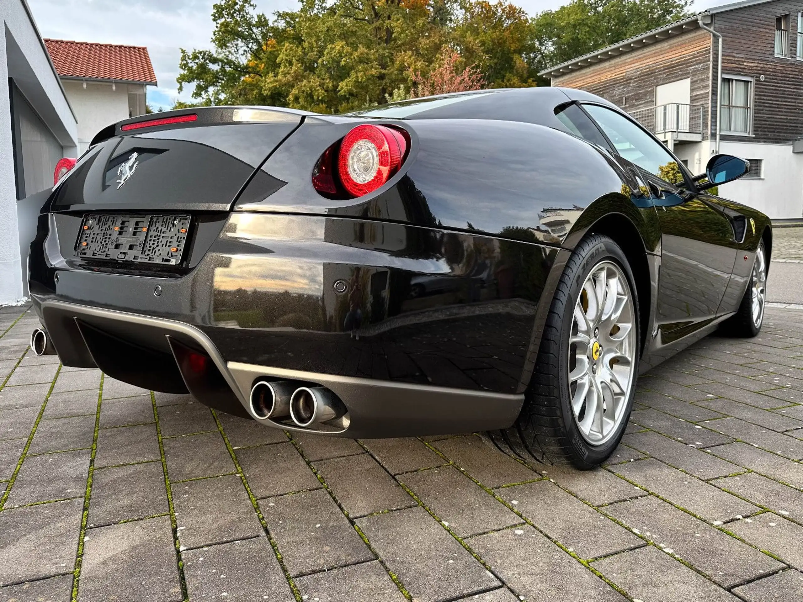 Ferrari - 599