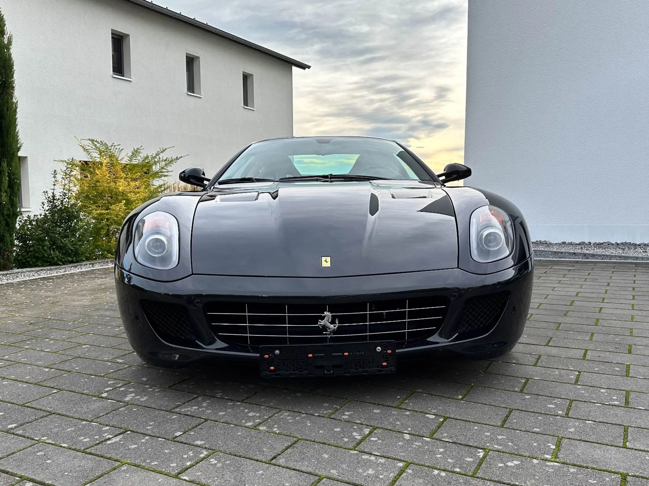 Ferrari - 599