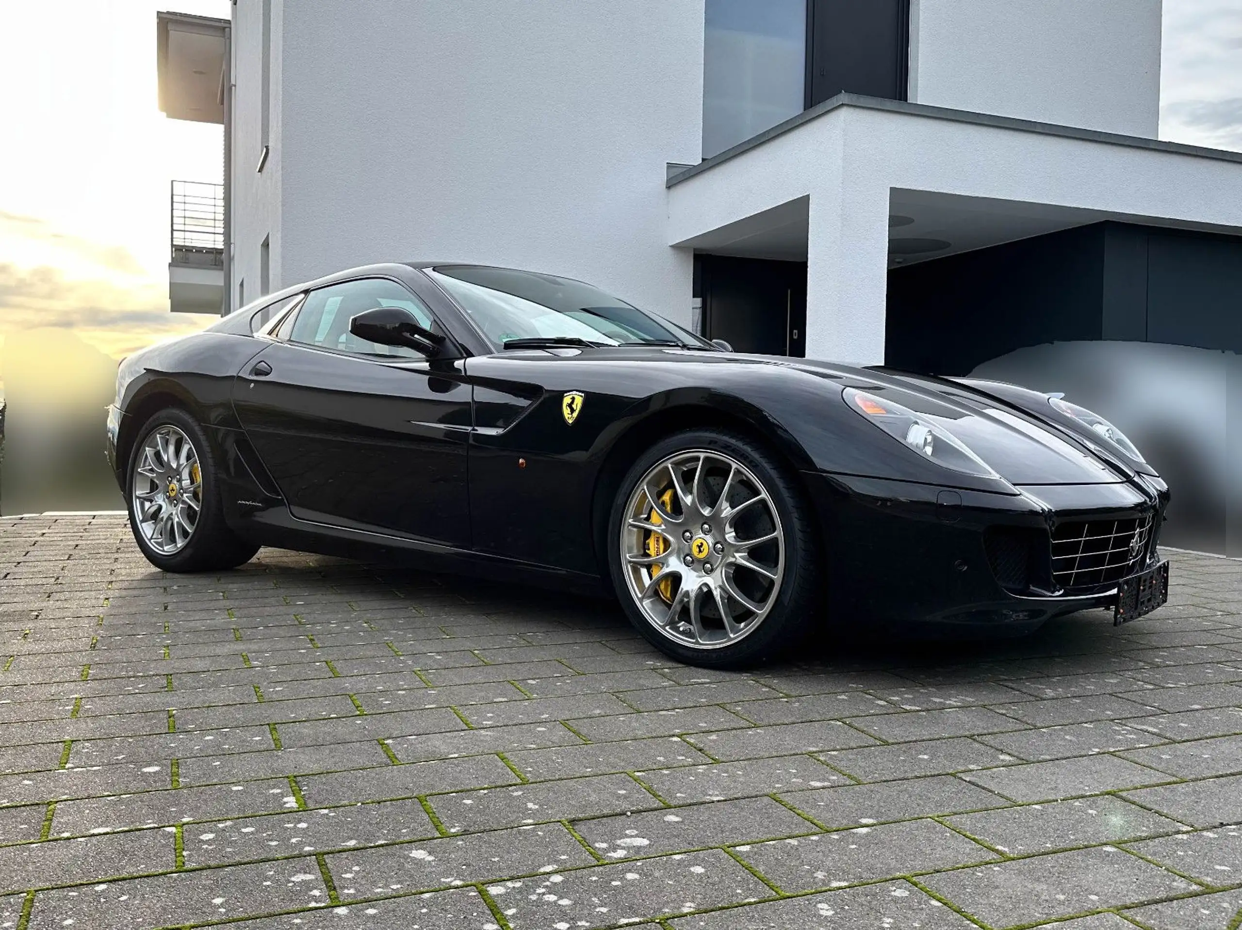 Ferrari - 599