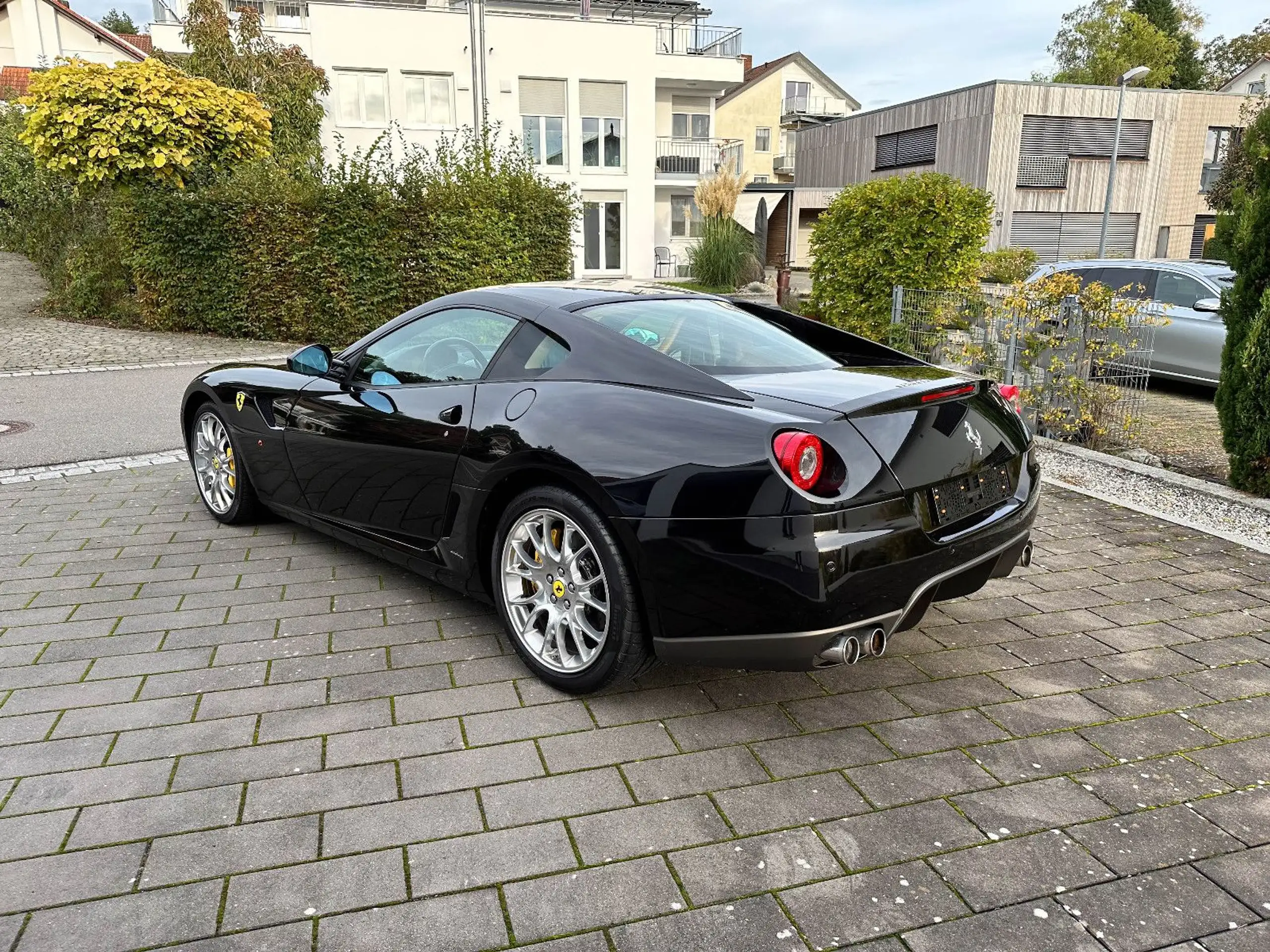 Ferrari - 599