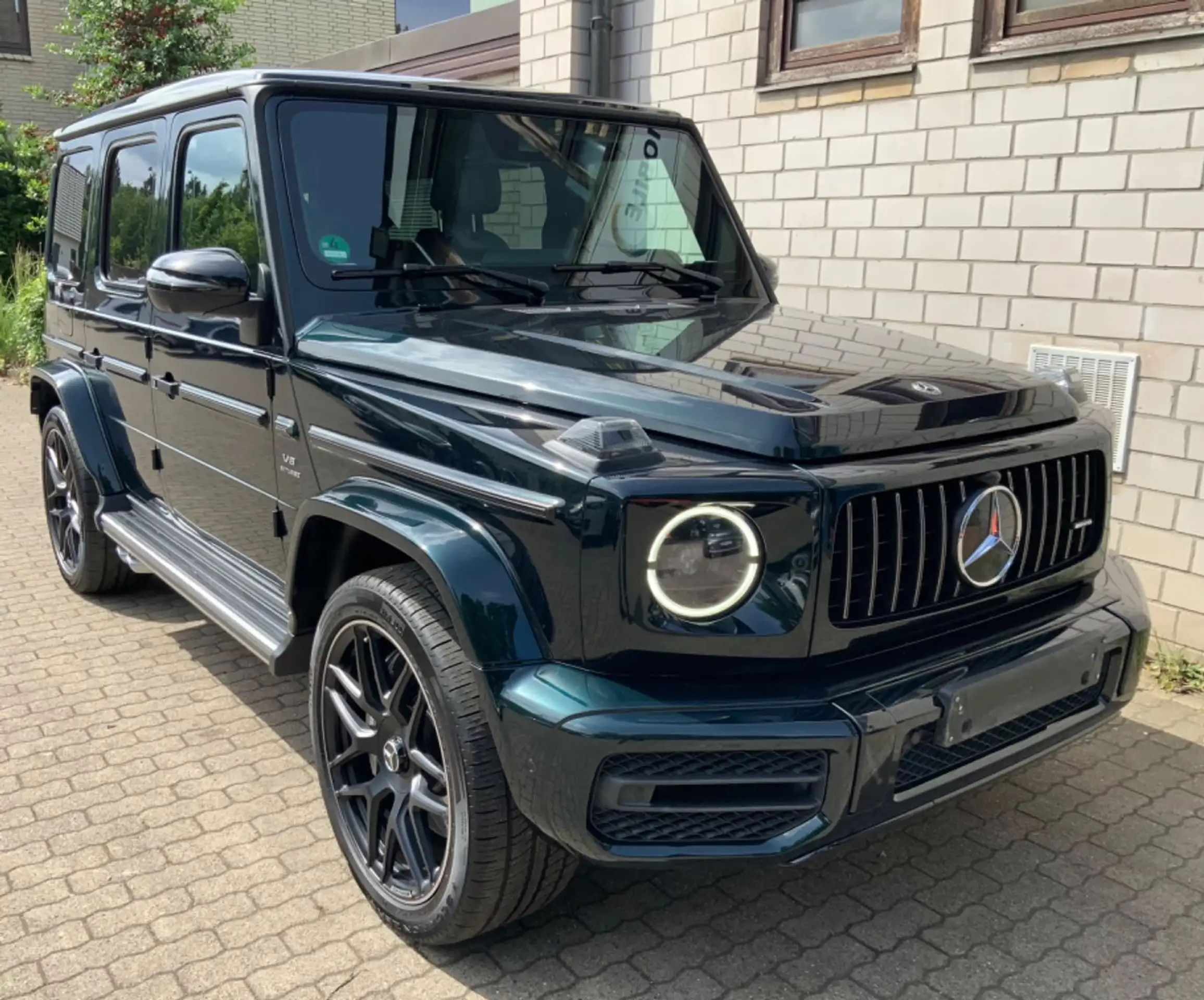 Mercedes-Benz - G 63 AMG