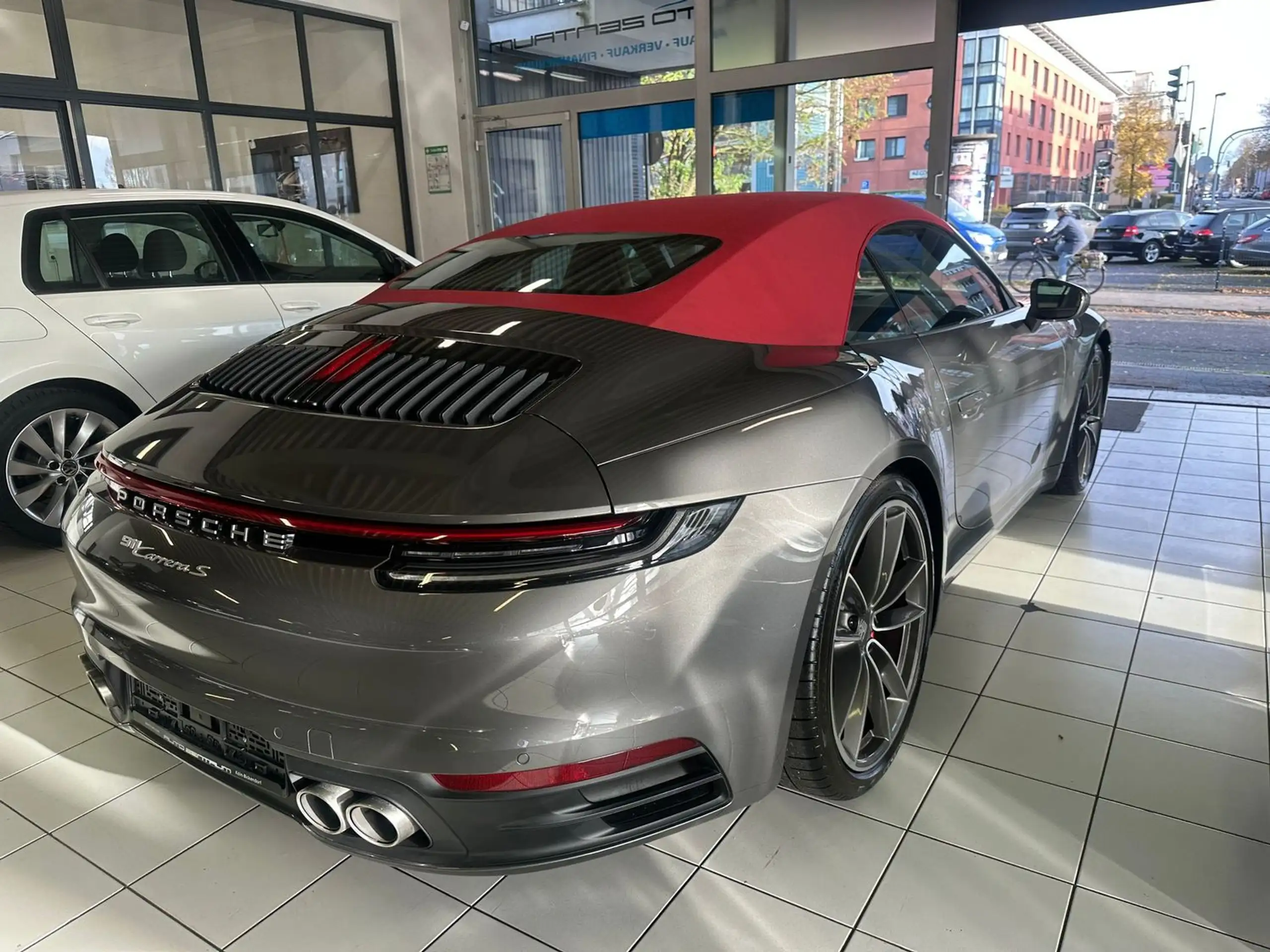 Porsche - 992