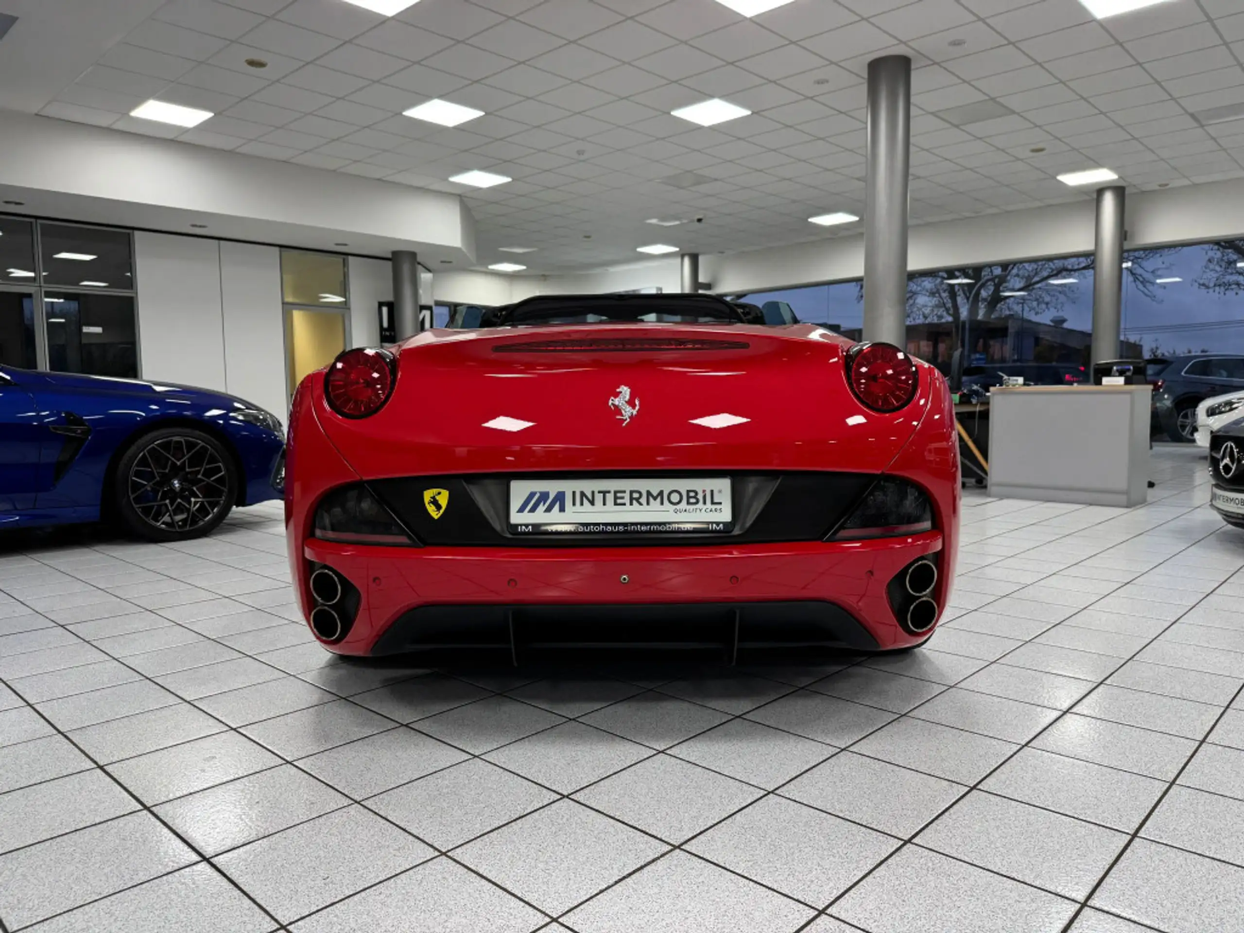 Ferrari - California