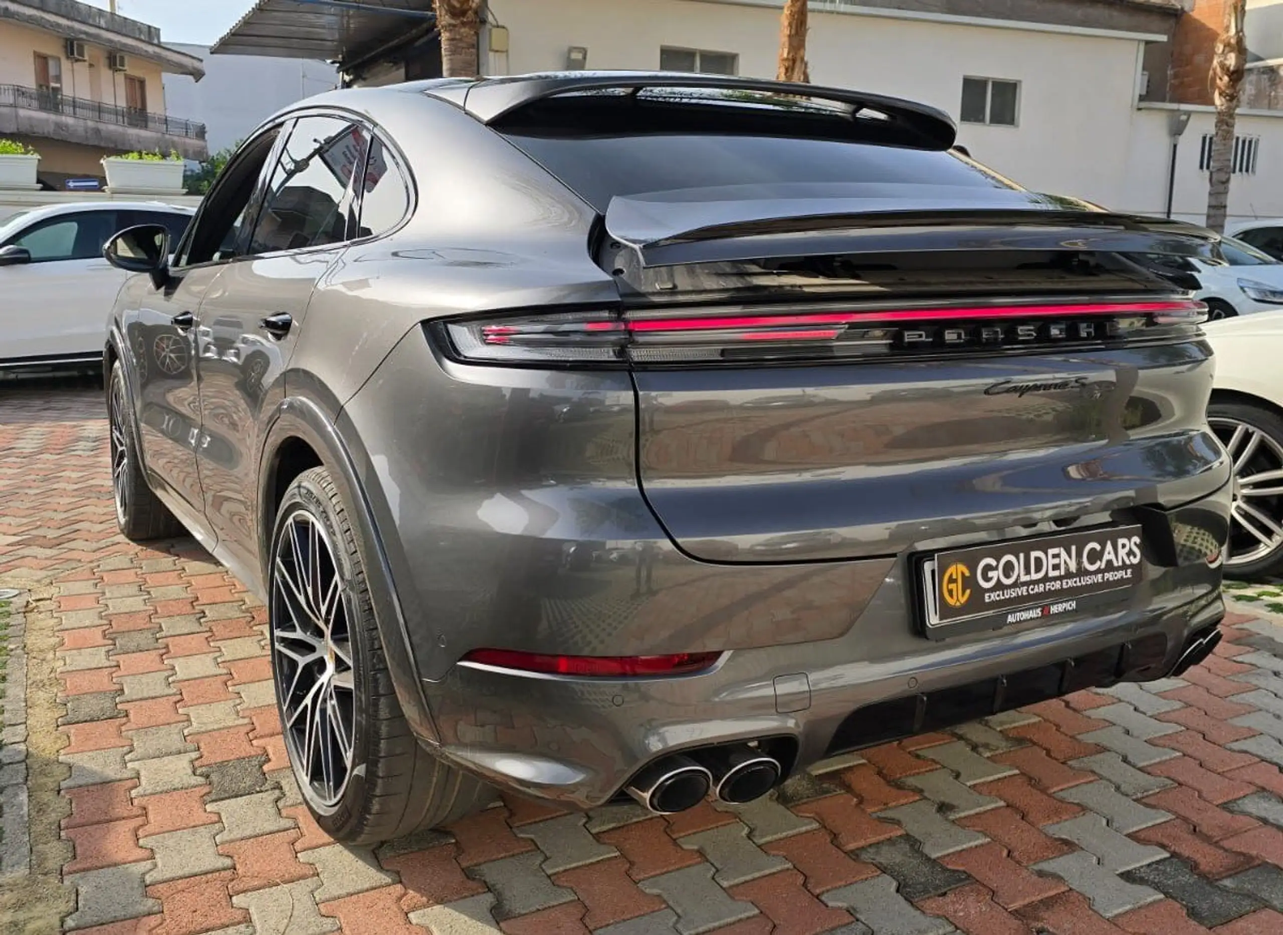 Porsche - Cayenne