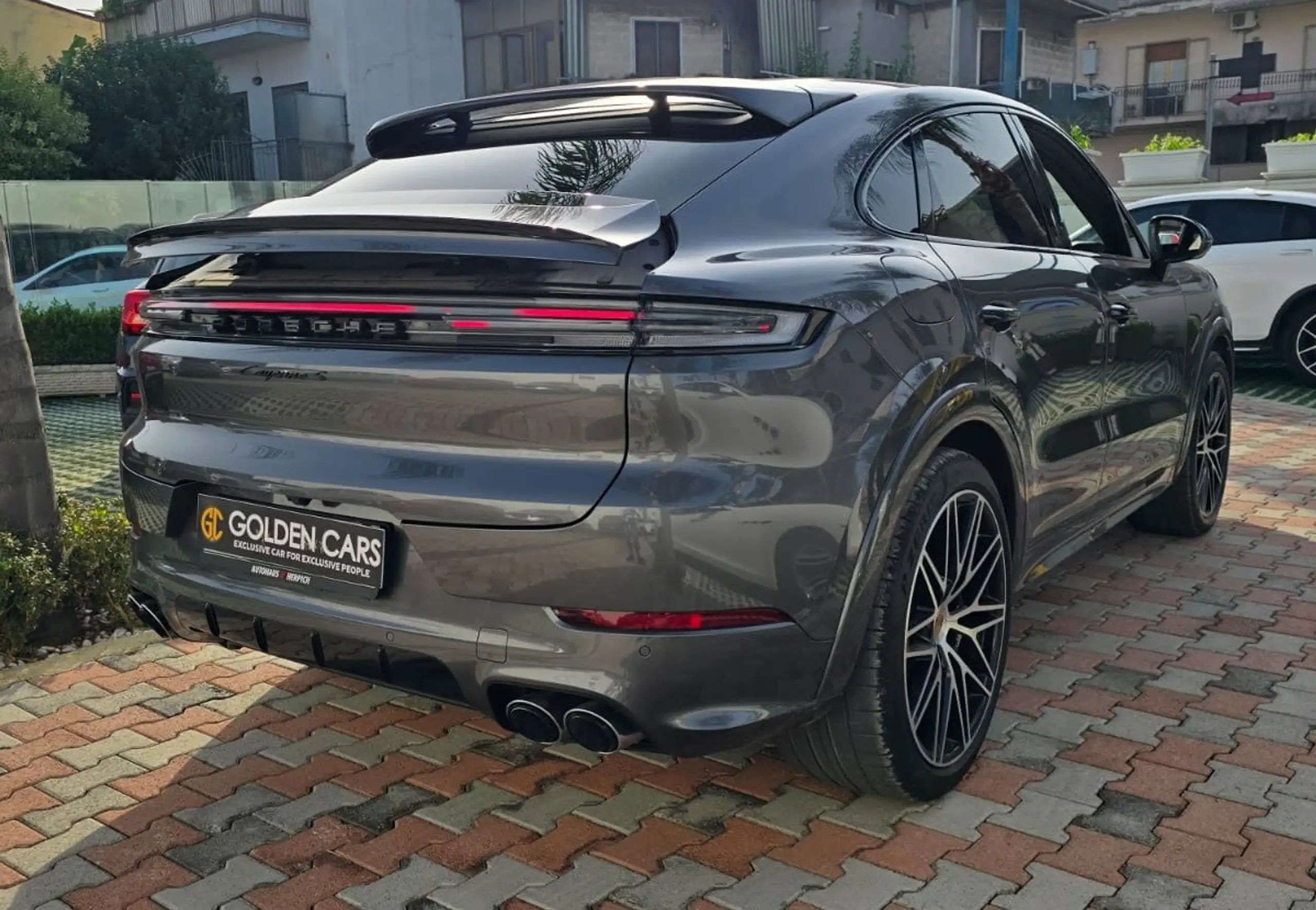 Porsche - Cayenne