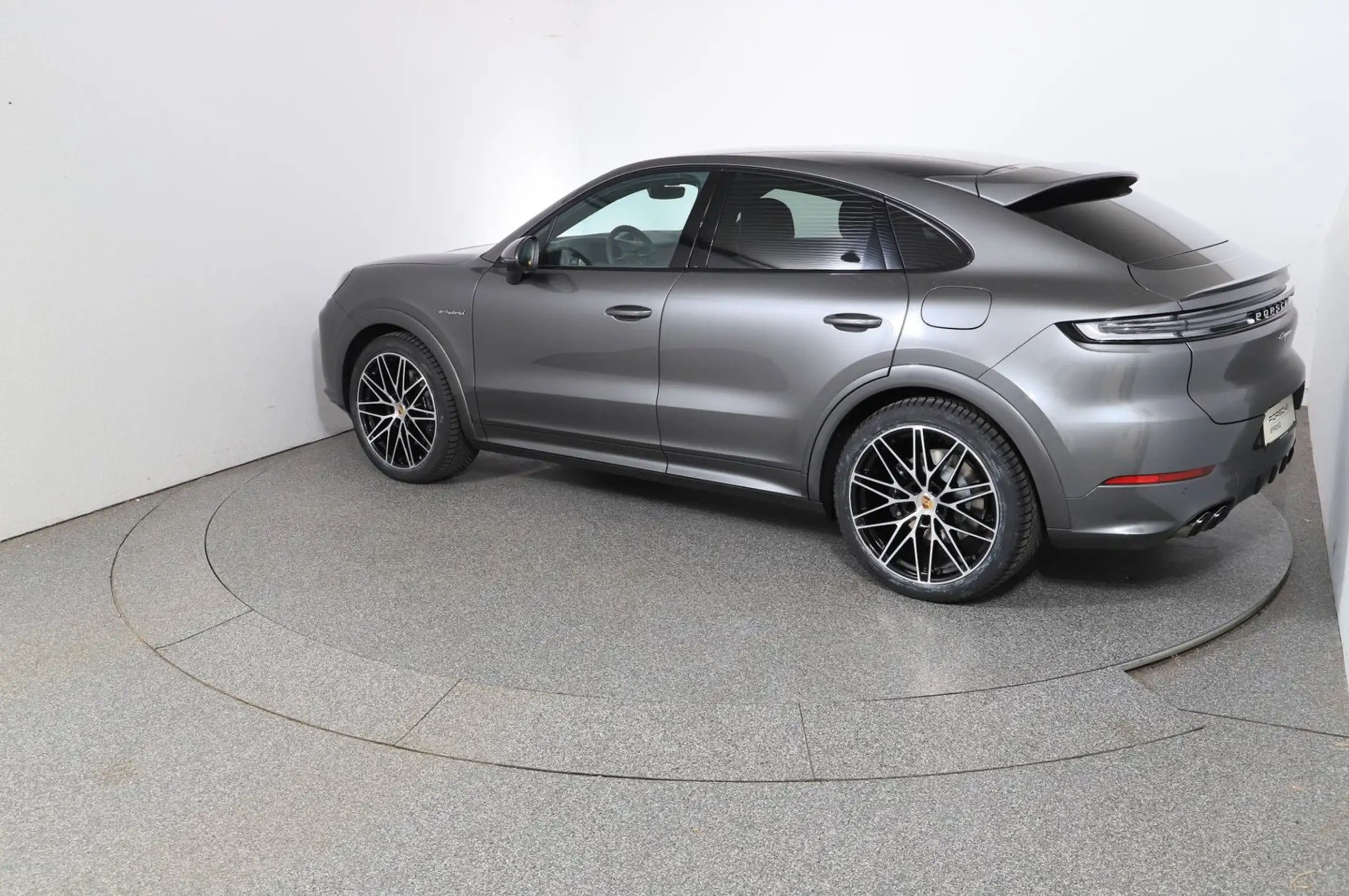 Porsche - Cayenne