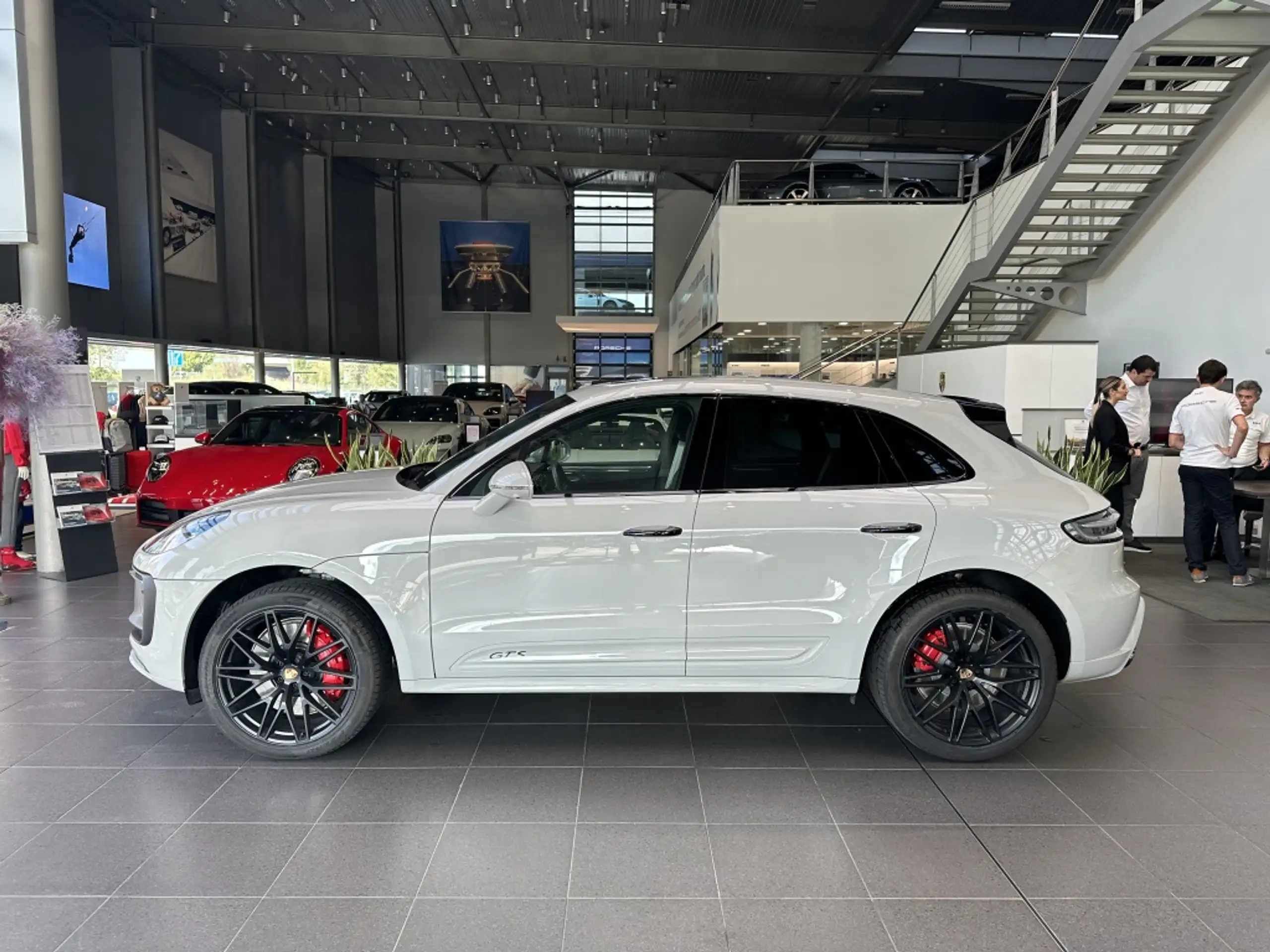 Porsche - Macan