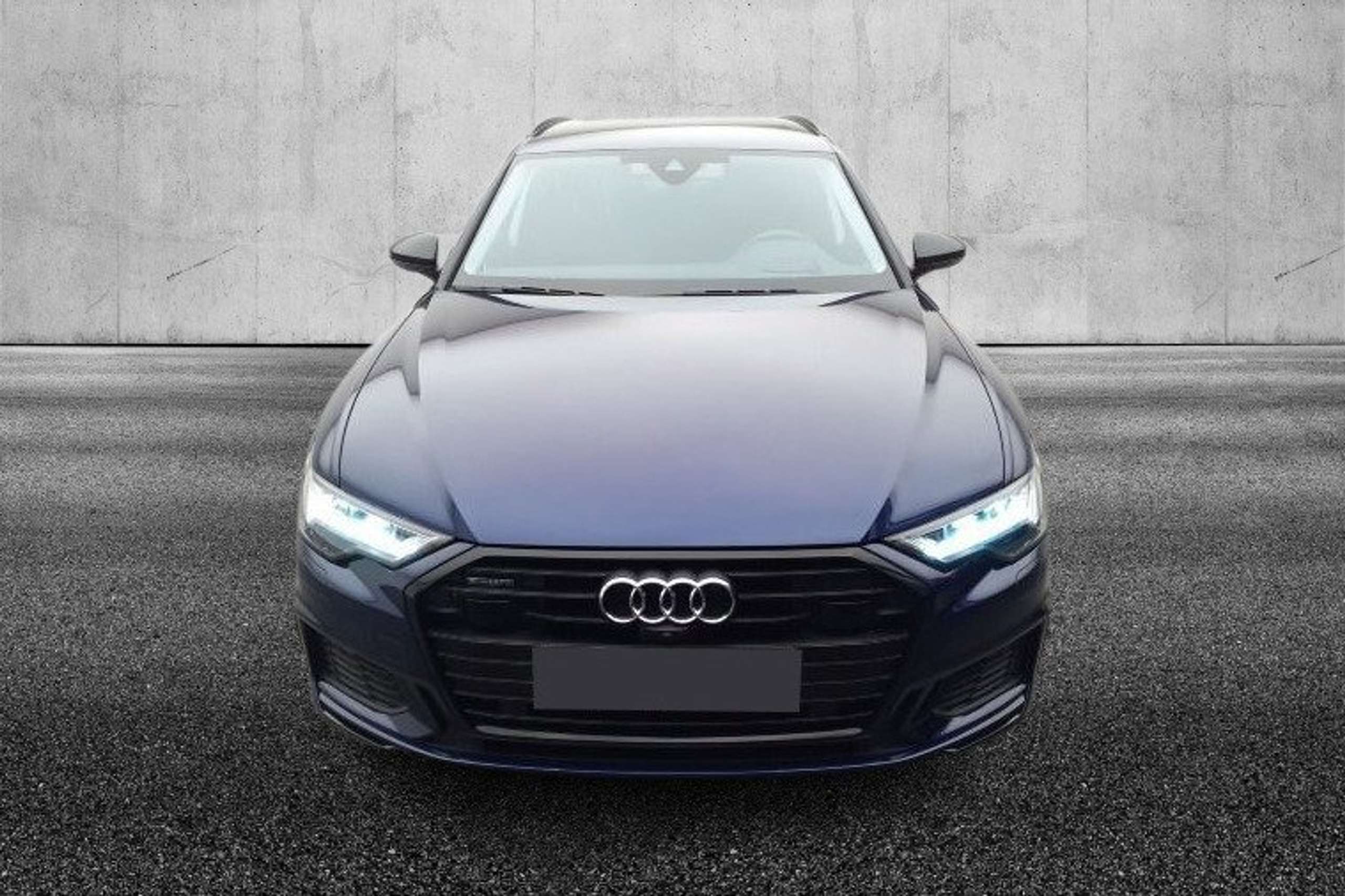 Audi - A6