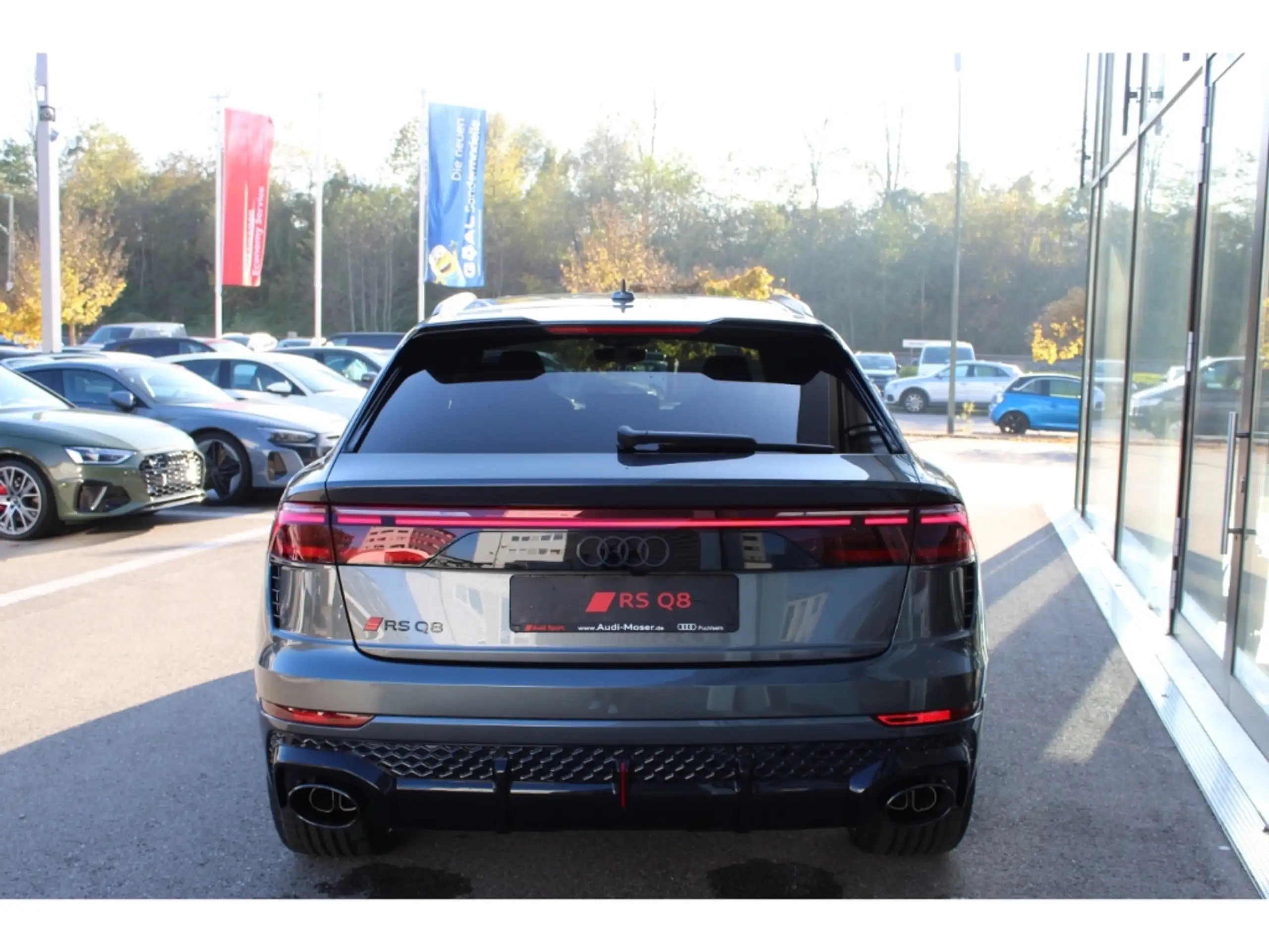 Audi - RS Q8