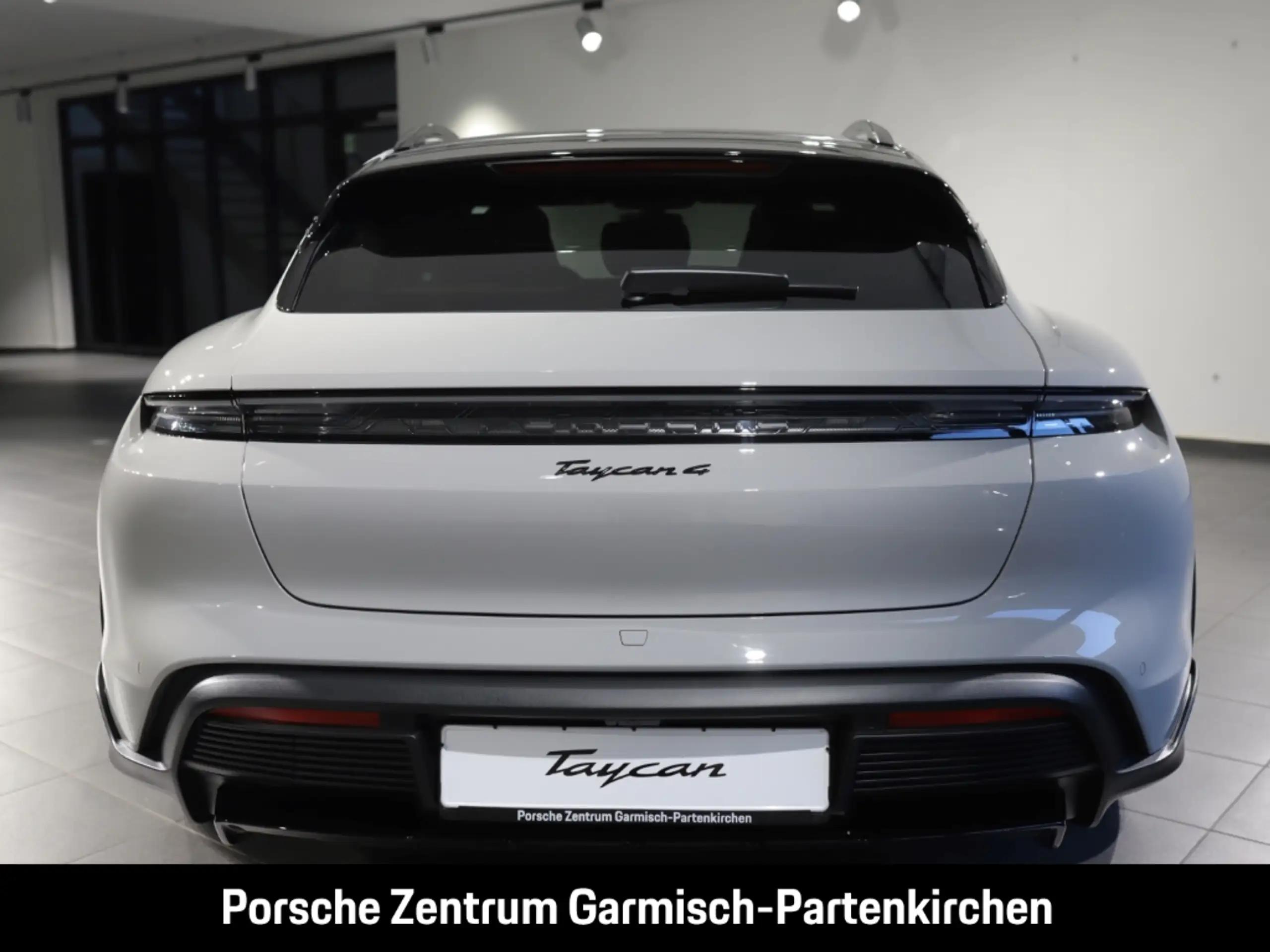 Porsche - Taycan