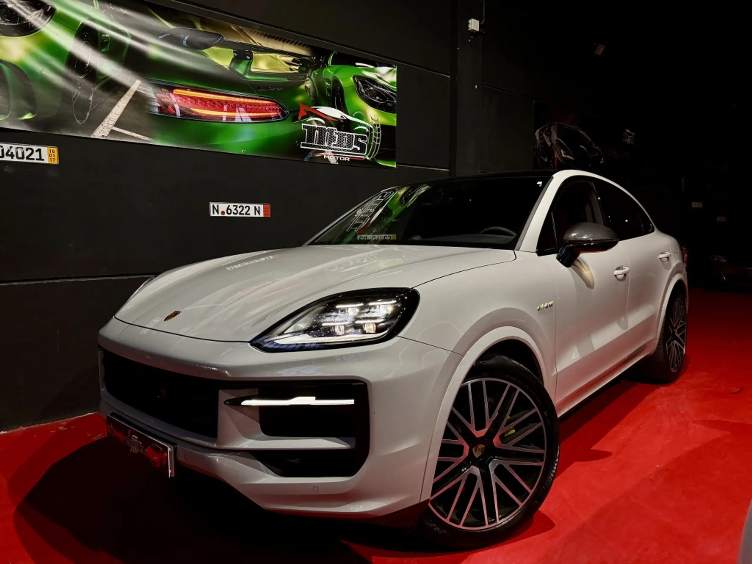 Porsche - Cayenne