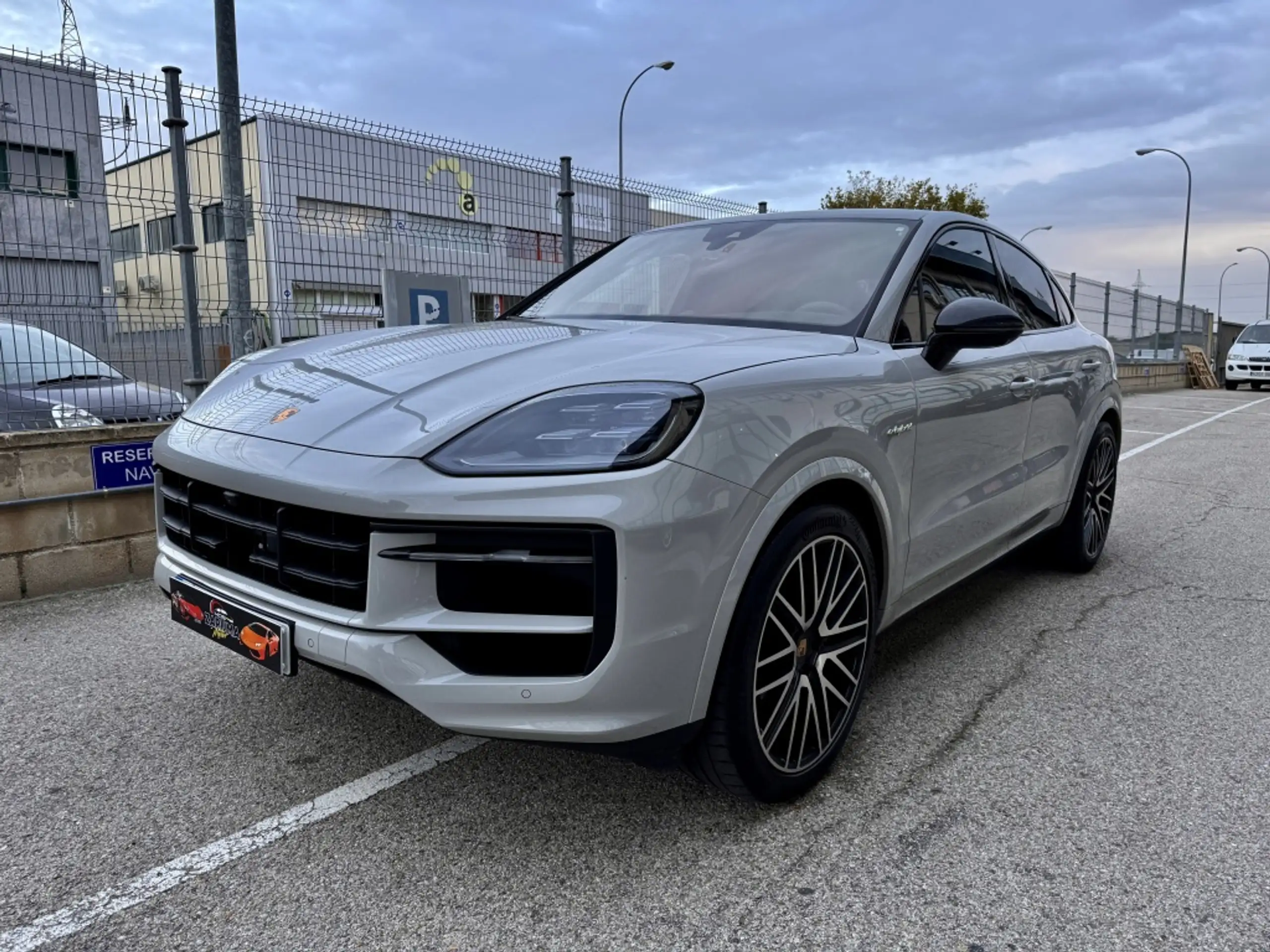 Porsche - Cayenne