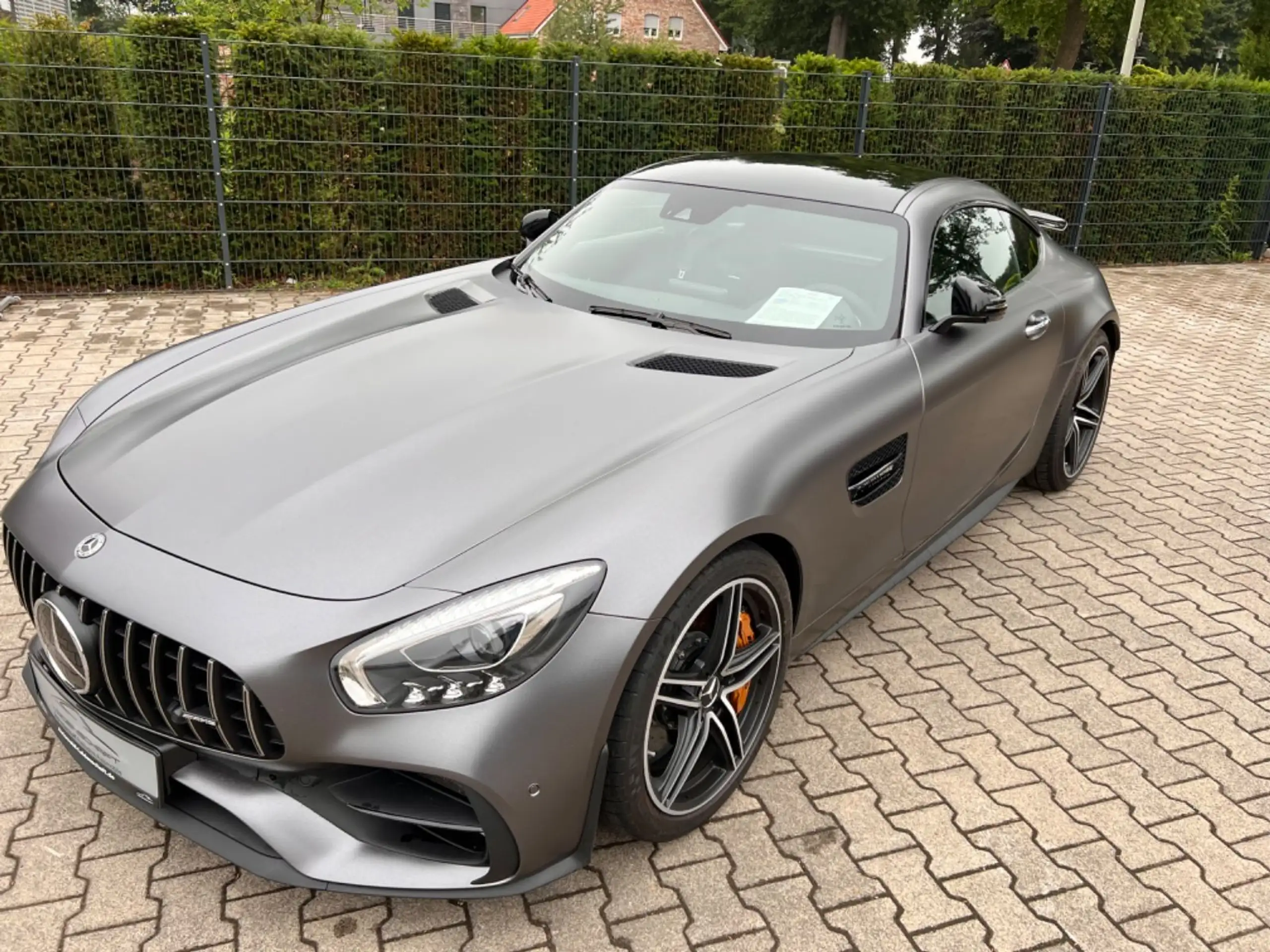 Mercedes-Benz - AMG GT