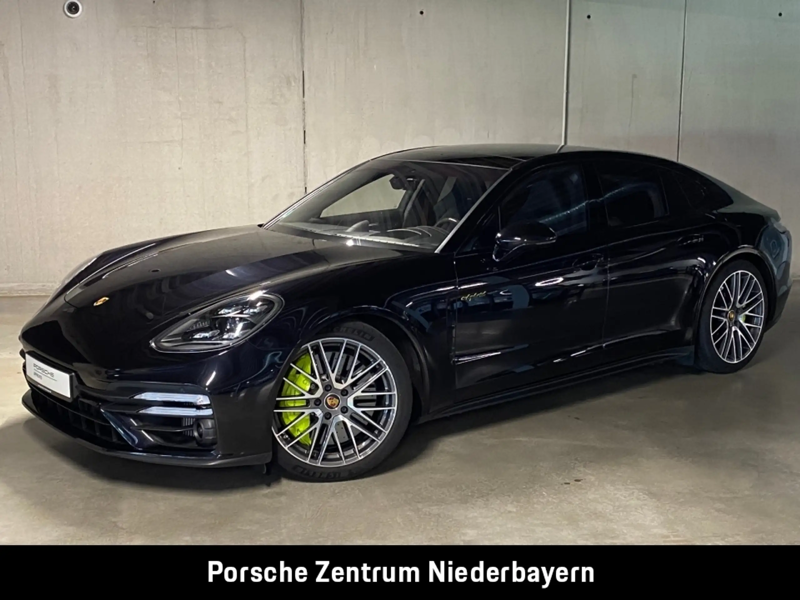 Porsche - Panamera