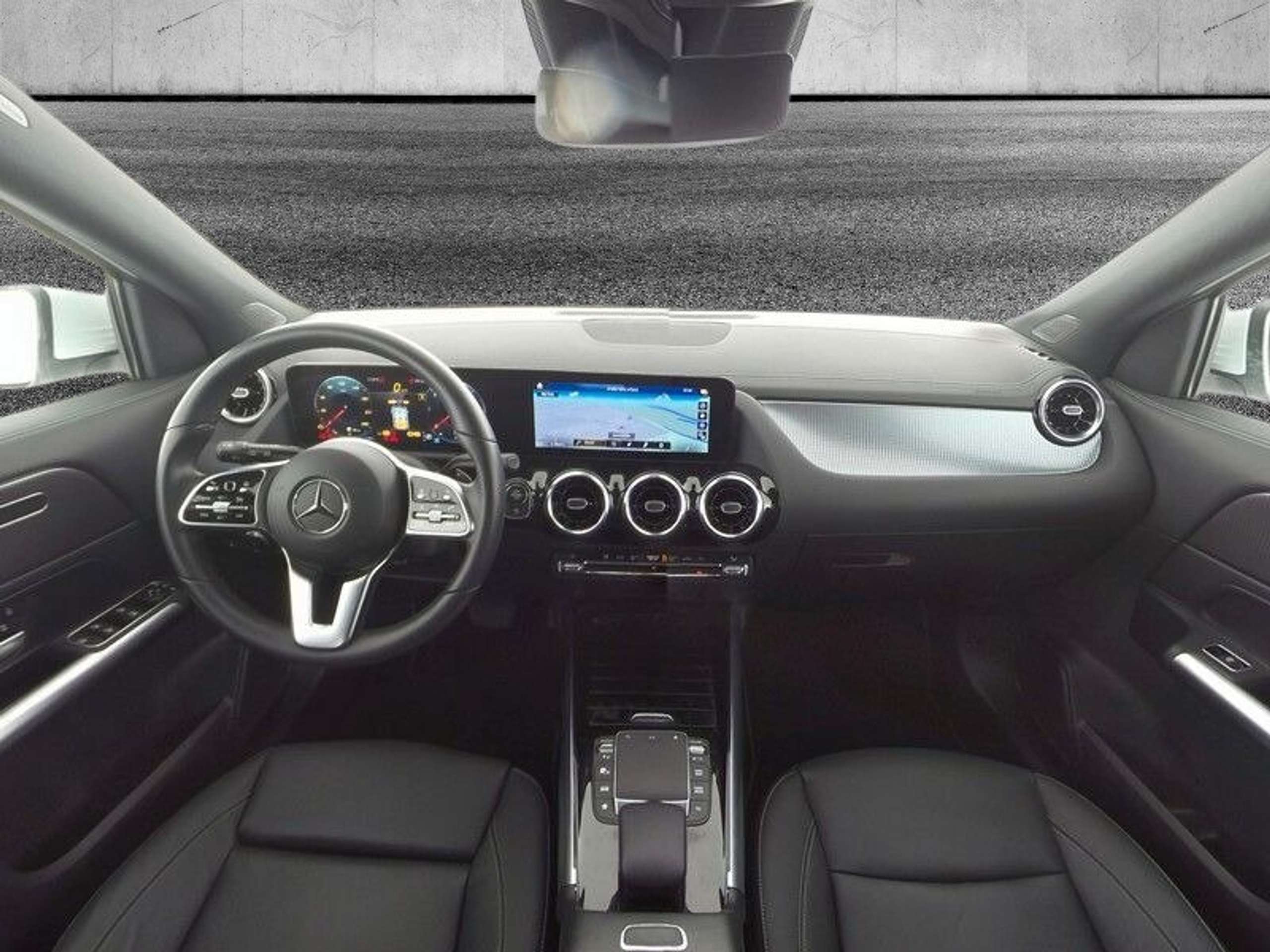 Mercedes-Benz - GLA 220