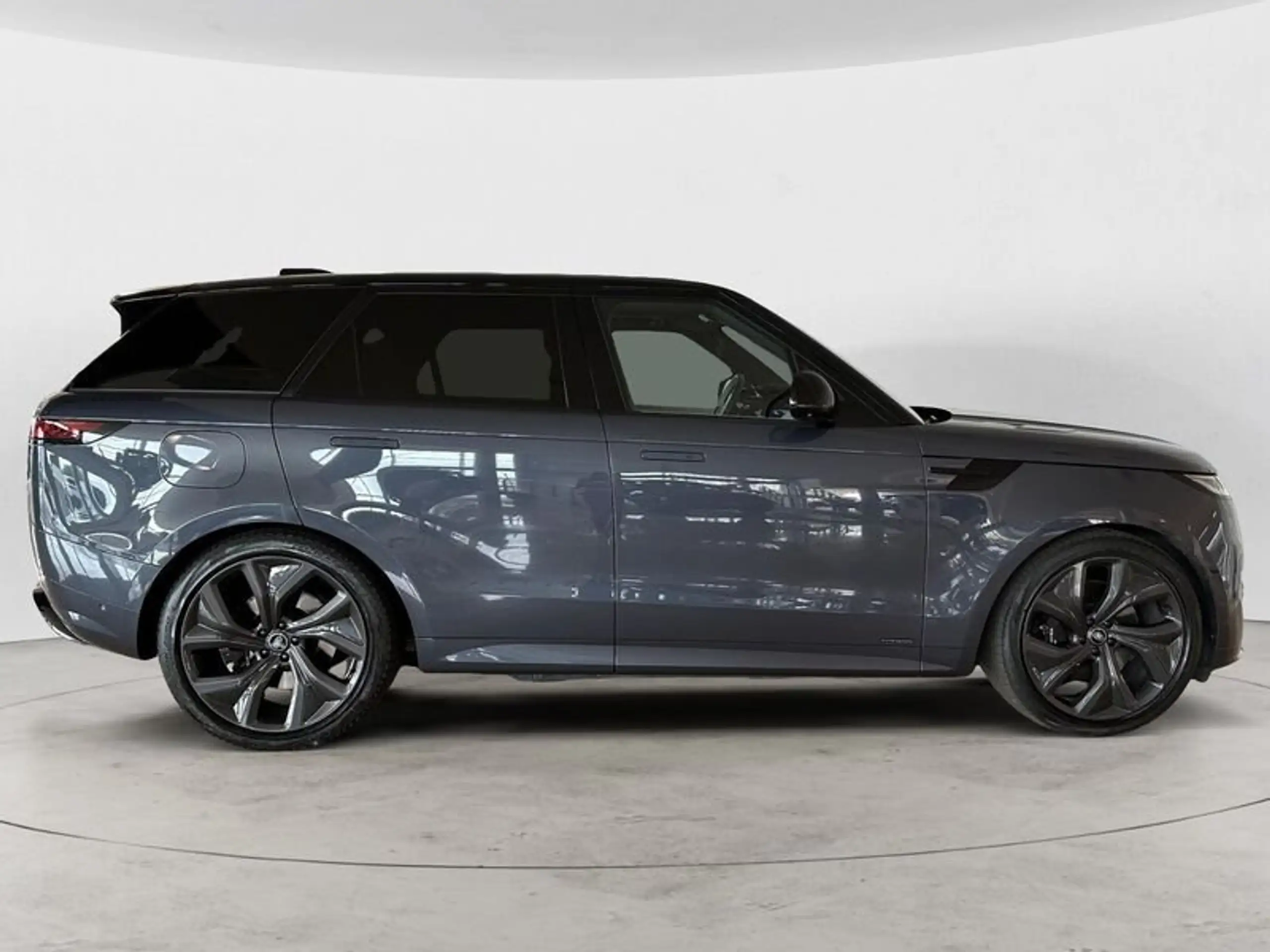 Land Rover - Range Rover Sport