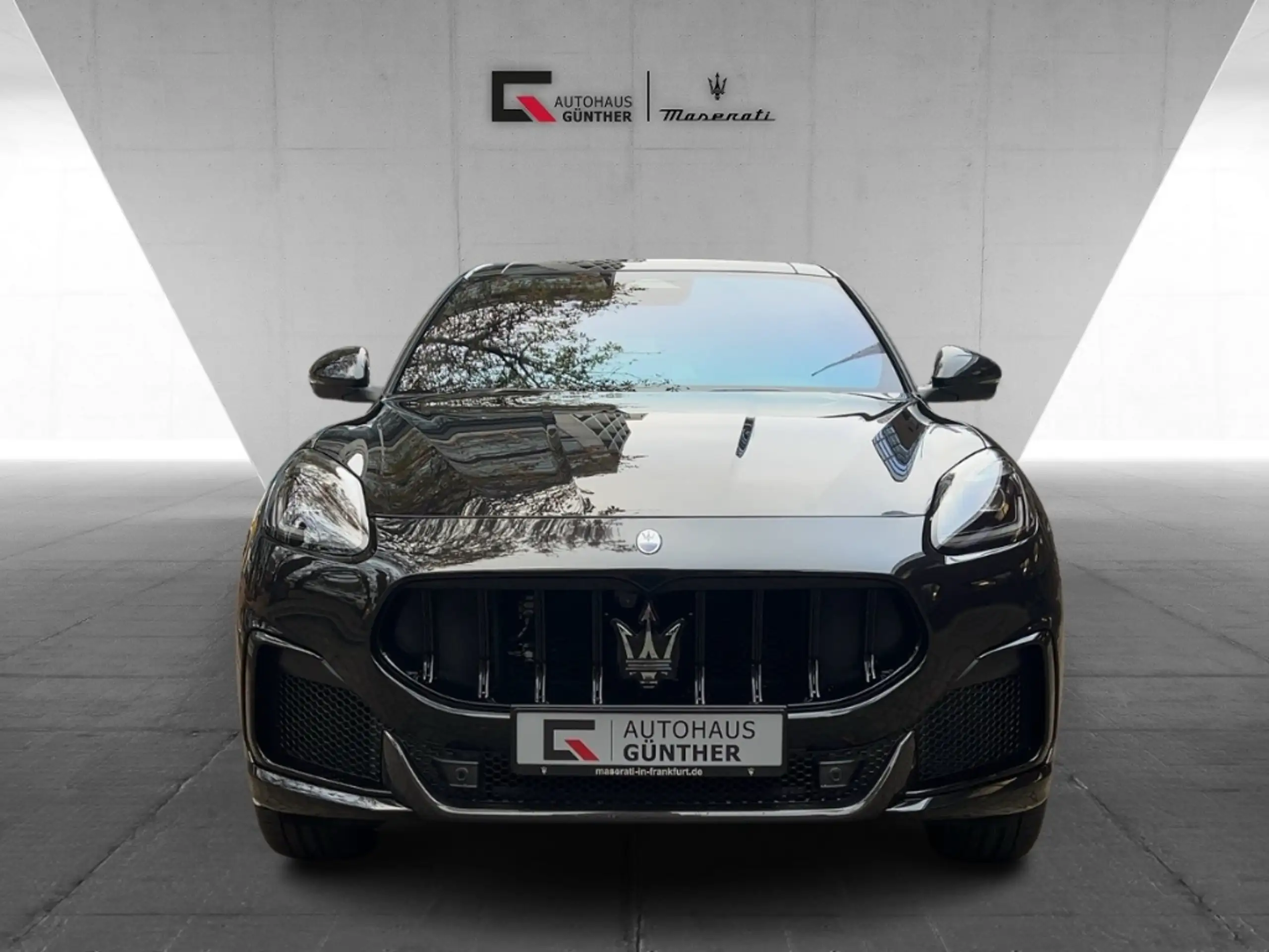 Maserati - Grecale