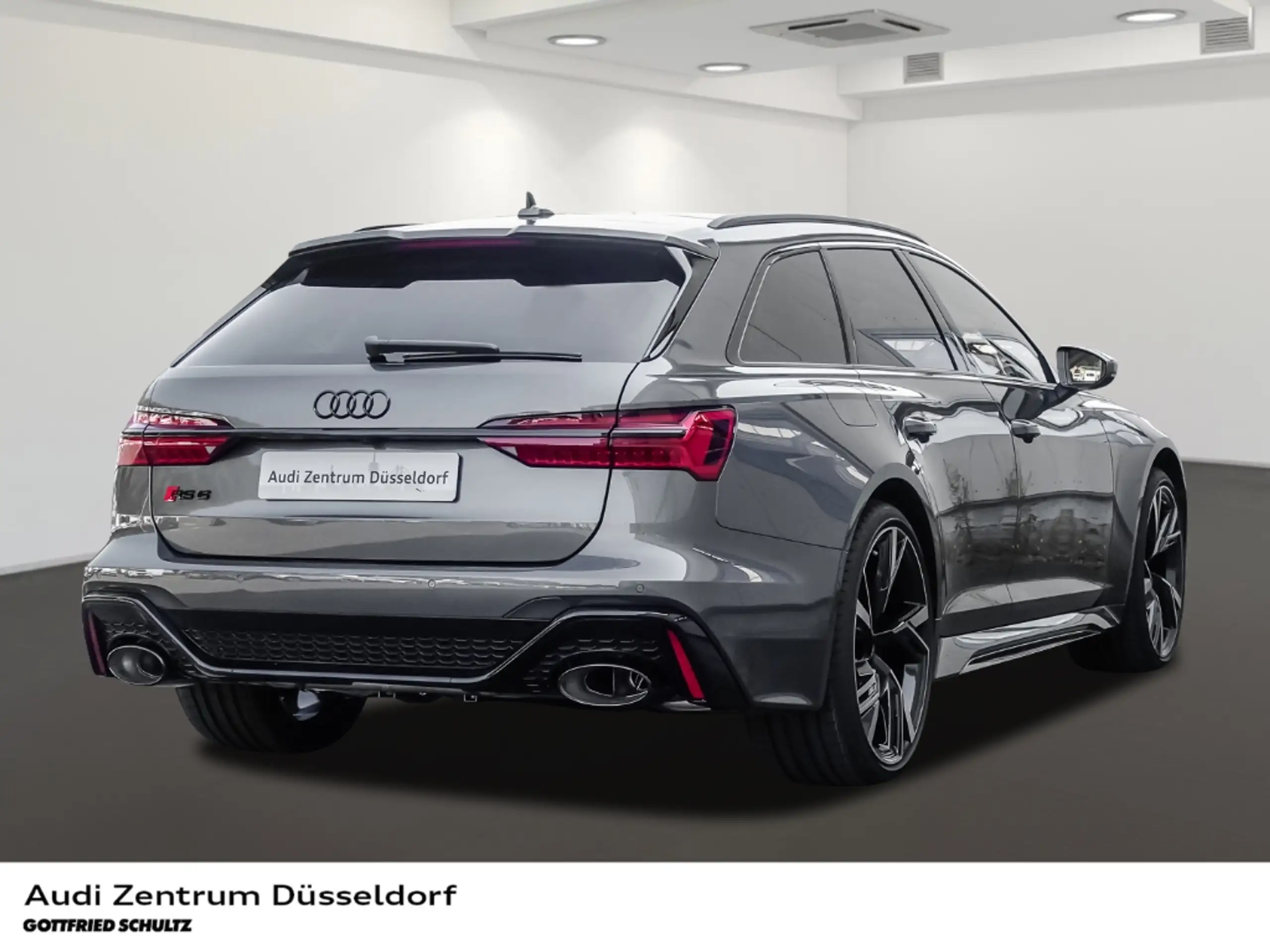 Audi - RS6