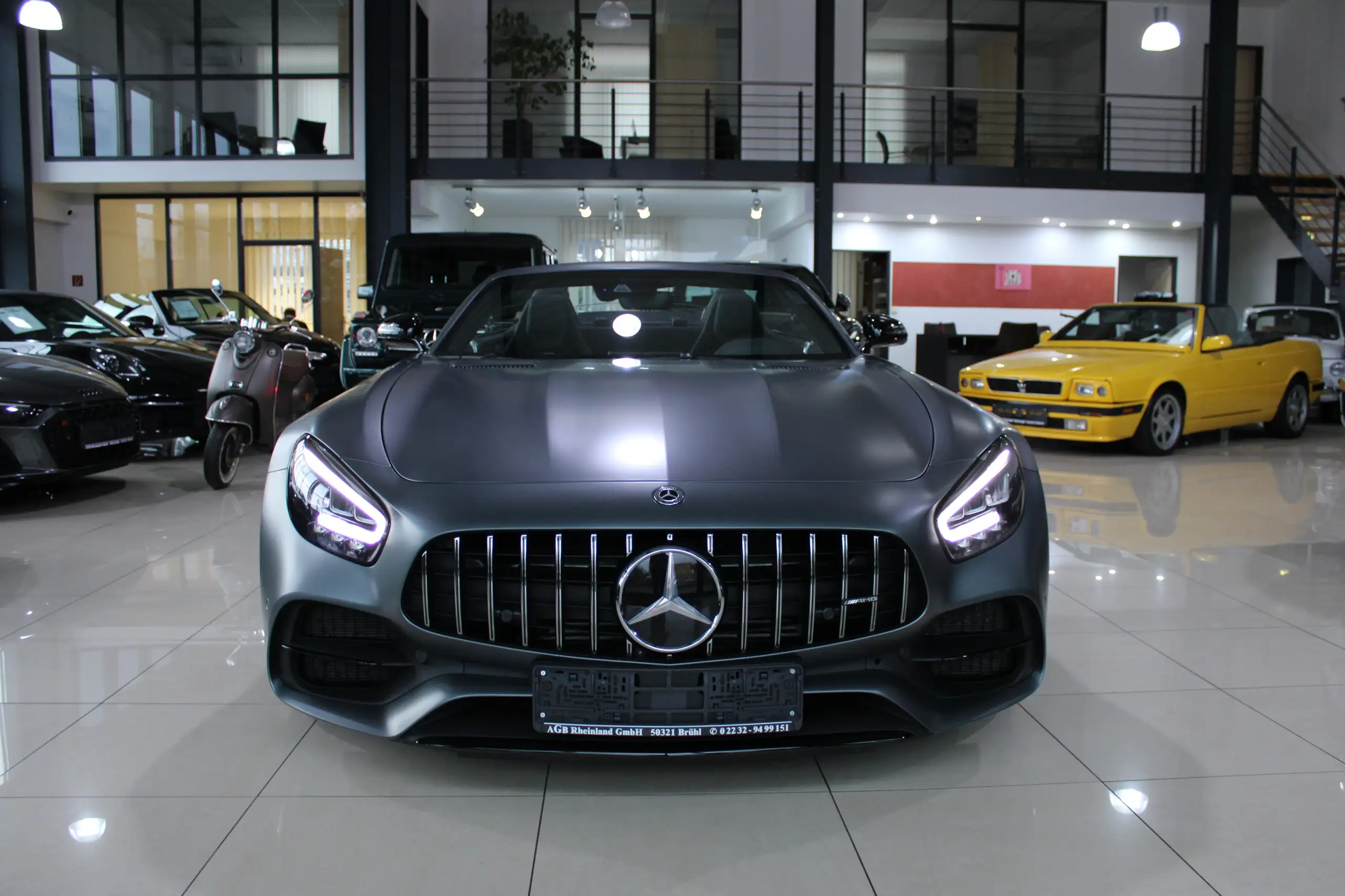 Mercedes-Benz - AMG GT