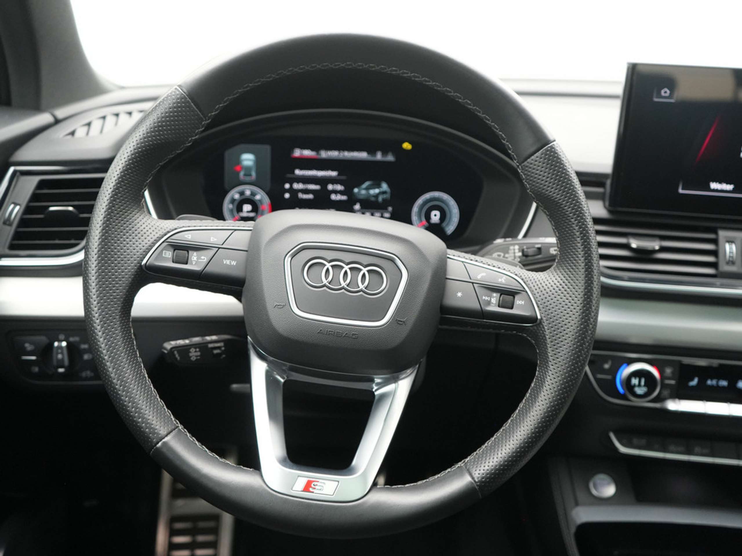 Audi - Q5